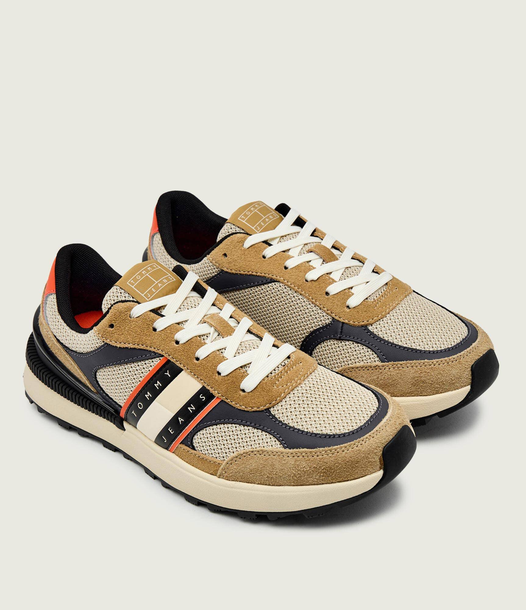 Tommy Jeans Sneakers TJM TECHNICAL RUNNER ESS | piele întoarsă