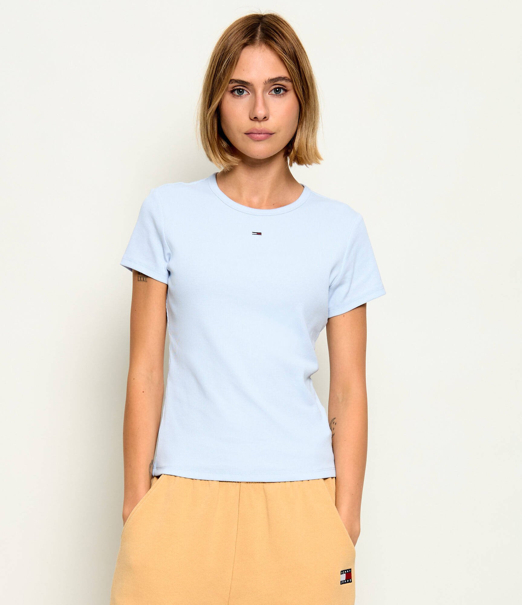 Tommy Jeans Tricou Essential | Slim Fit