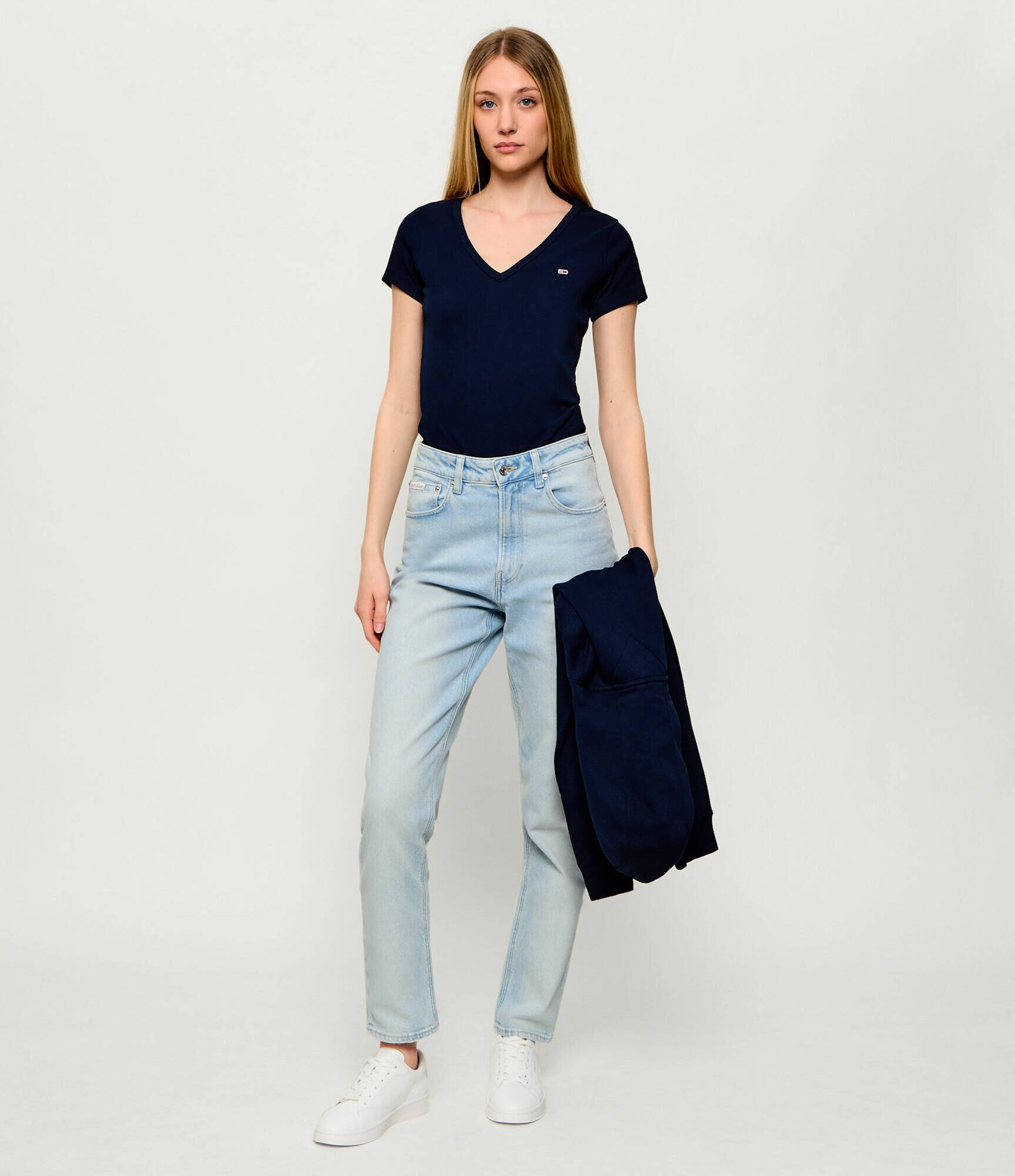 Tommy Jeans Tricou ESSENTIAL | Slim Fit