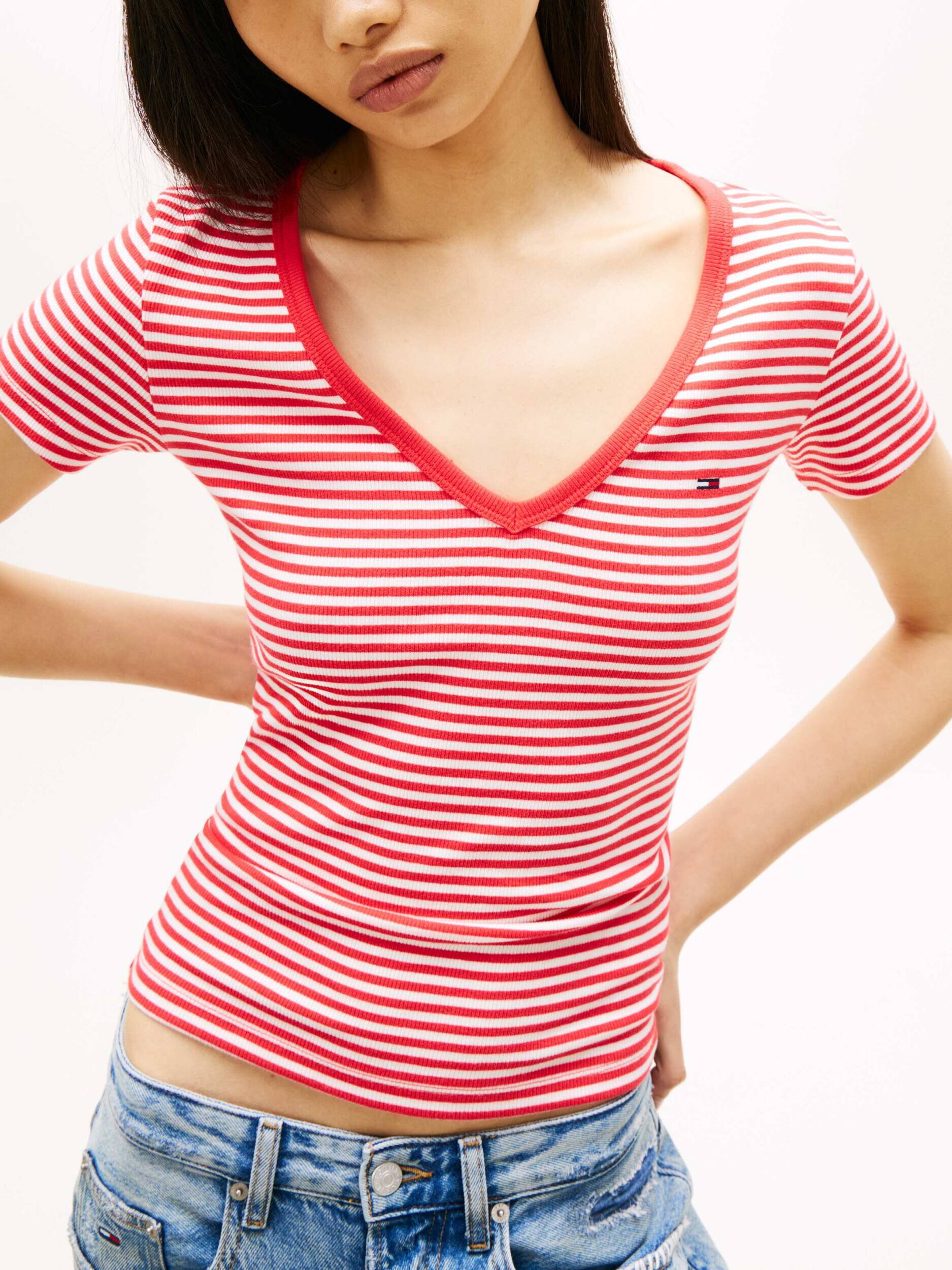 Tommy Jeans Tricou Essential | Slim Fit