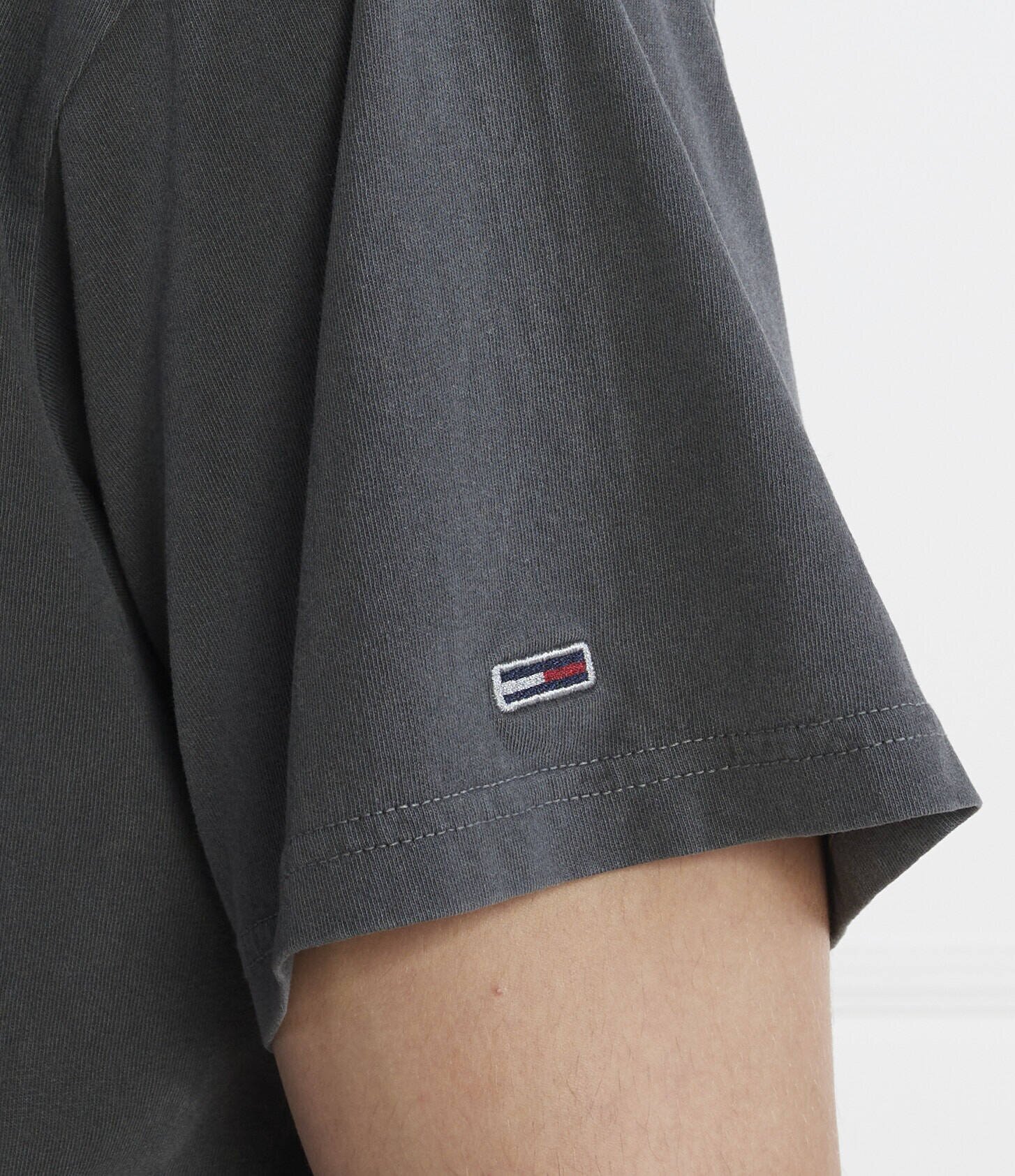 Tommy Jeans Tricou LINEAR FIRE FLAG | Relaxed fit