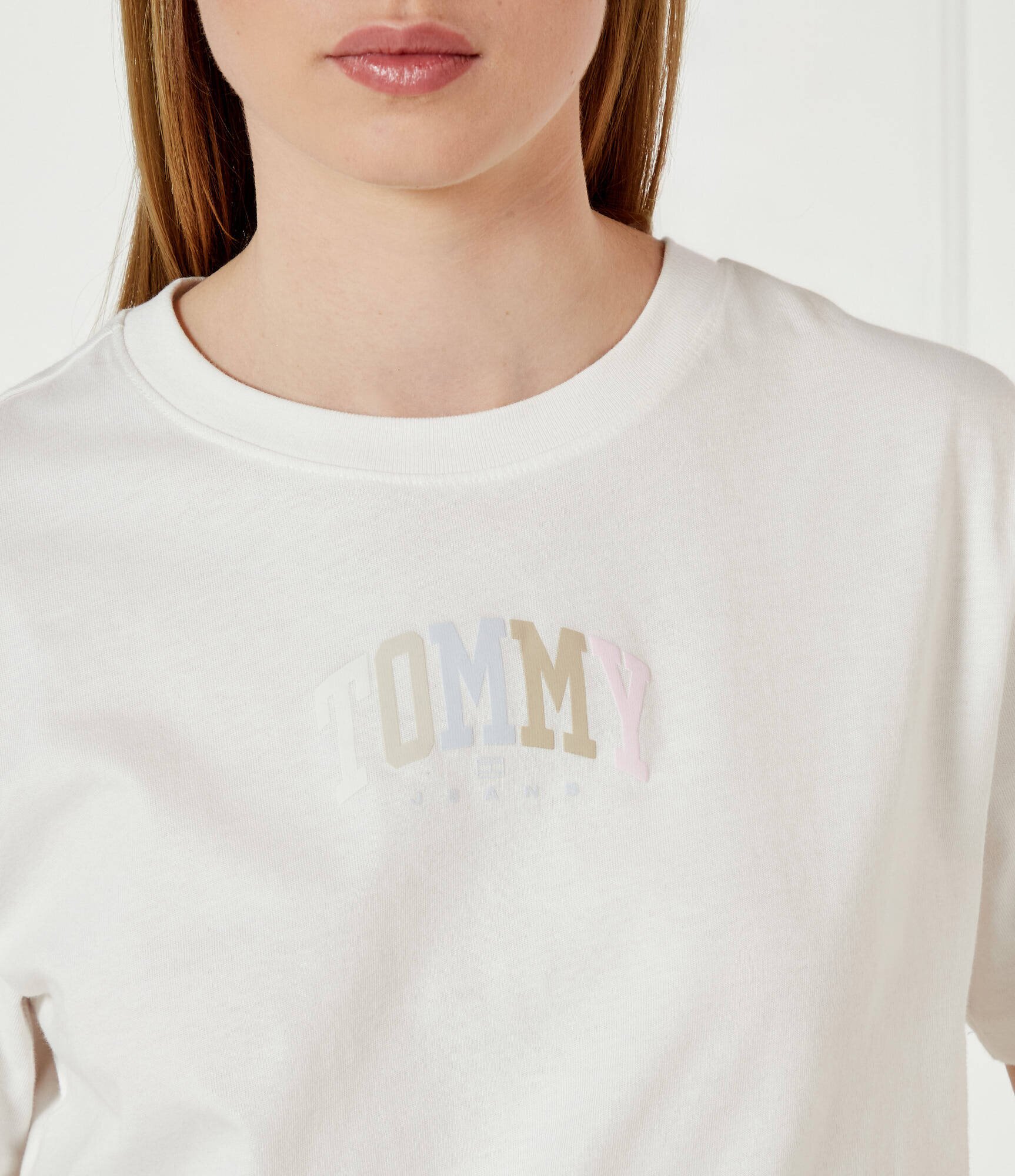 Tommy Jeans Tricou VARSITY | Regular Fit