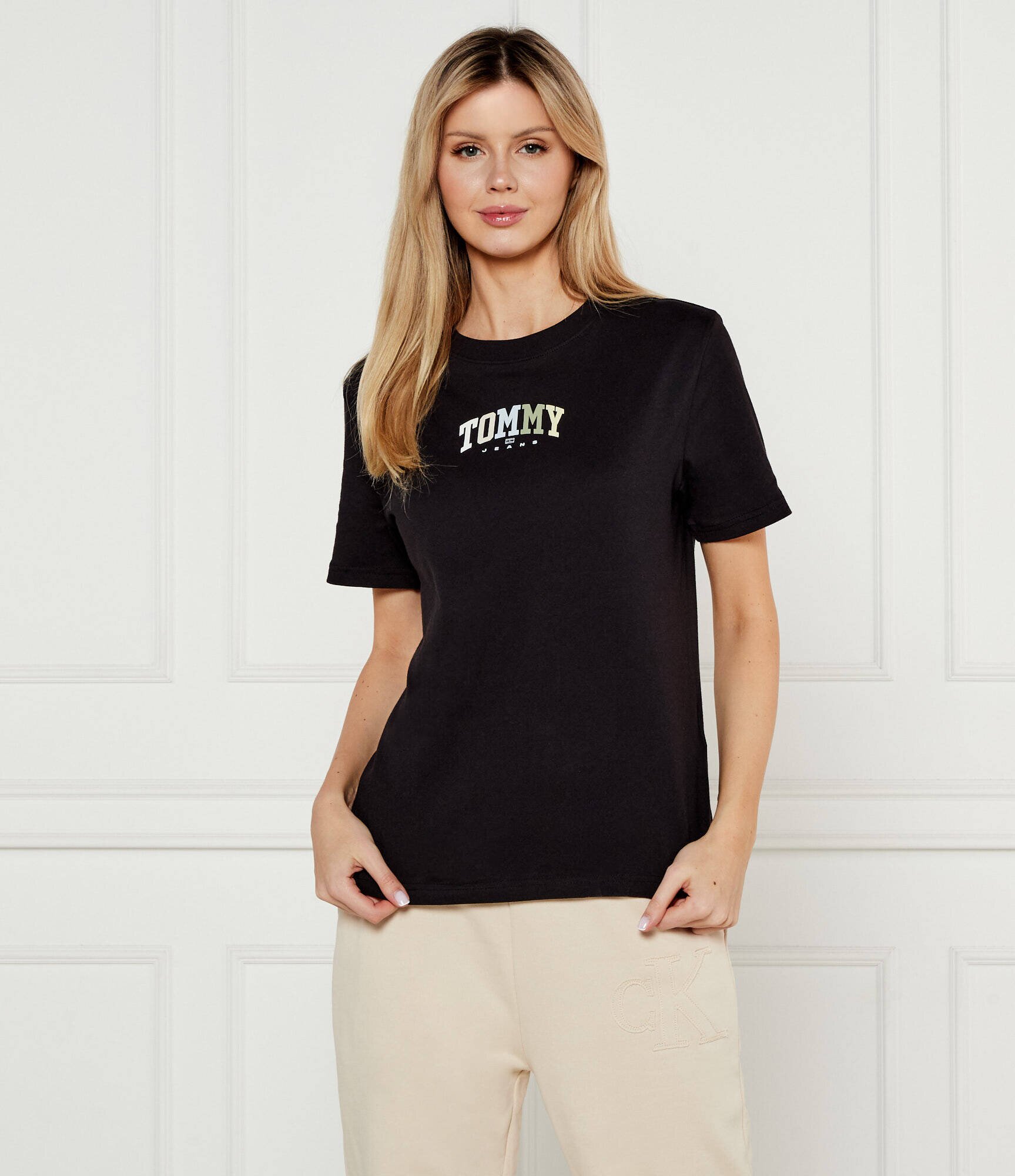 Tommy Jeans Tricou VARSITY | Regular Fit