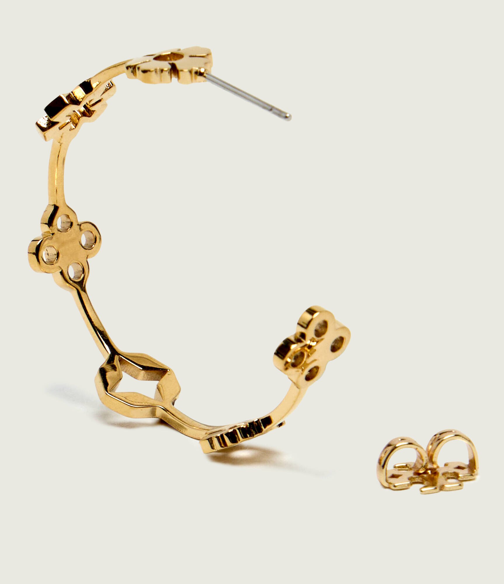 Tory Burch Cercei Forget Me Not Hoop Earrings