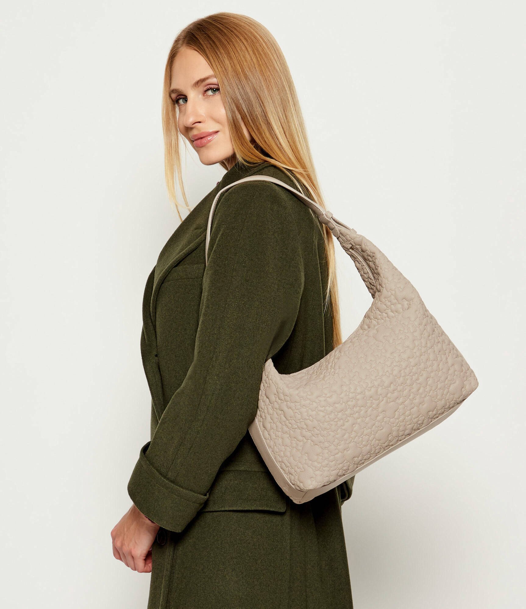Tous Hobo Puffy Bear