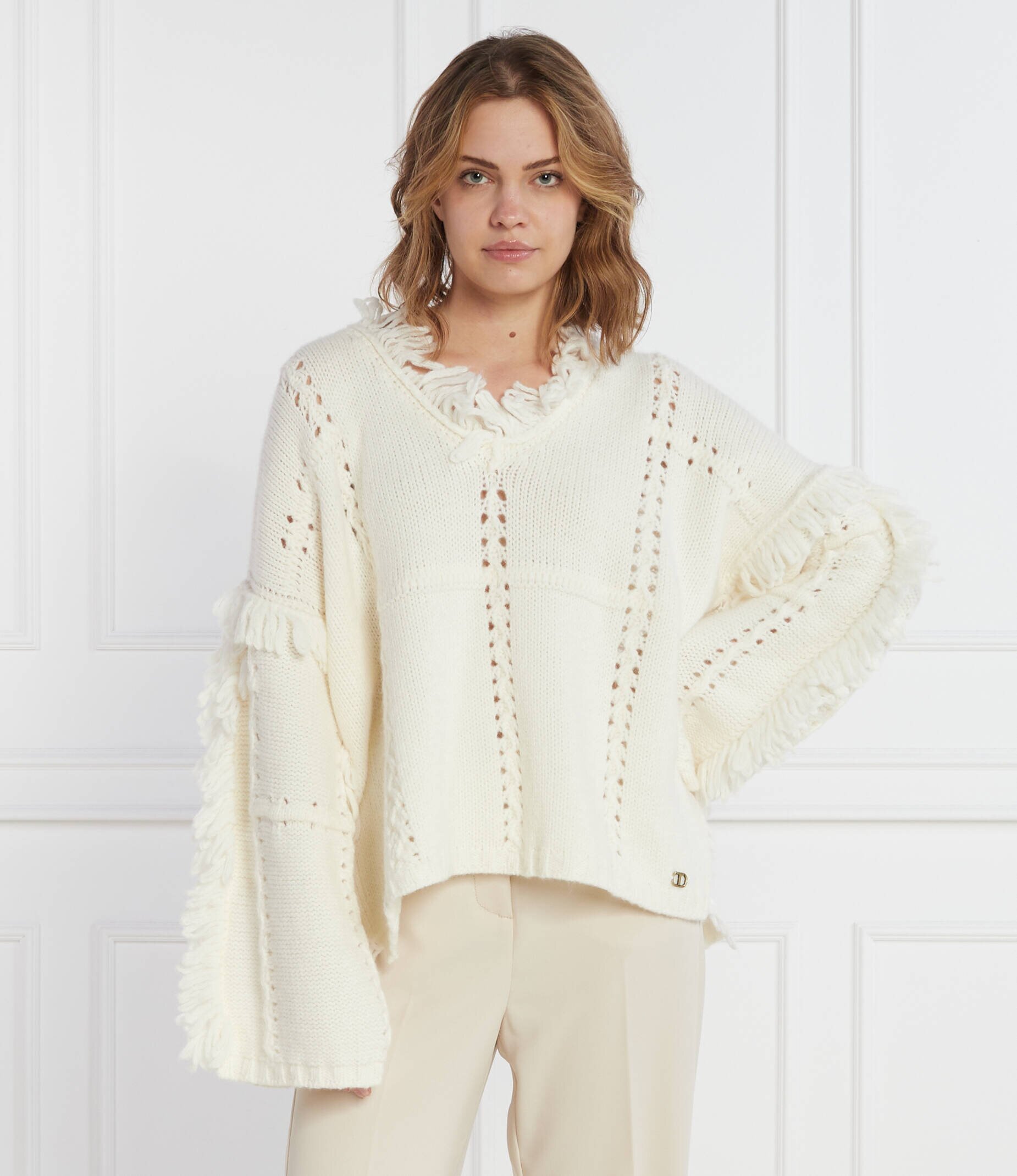 Twinset Pulover | Oversize fit cu adaos de lână