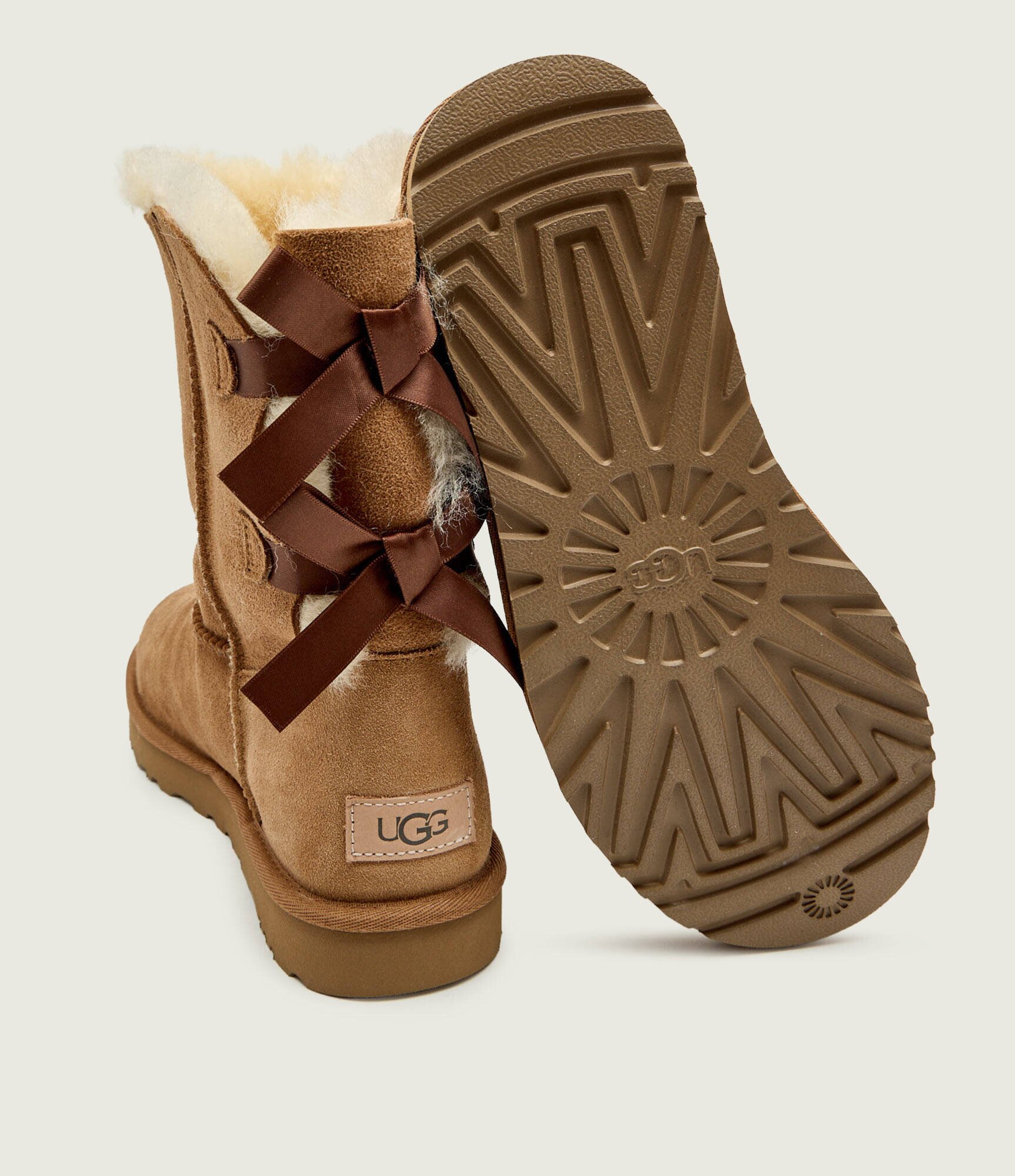 UGG Bocanci Bailey Bow II | shearling | zamsz
