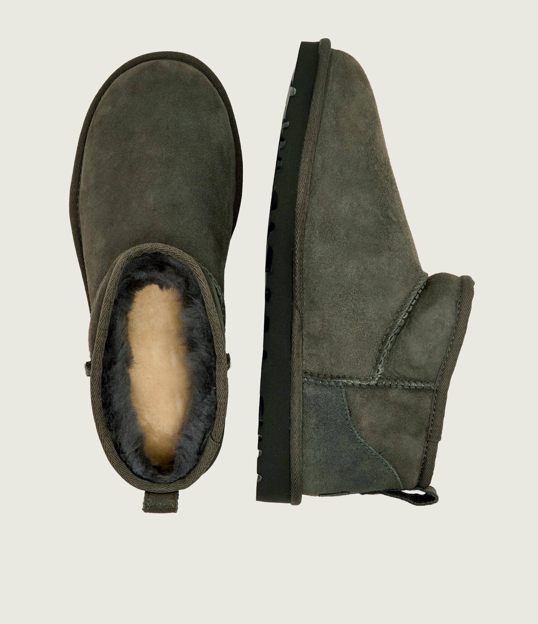 UGG Bocanci Classic Ultra Mini cu adaos de lână | skóra