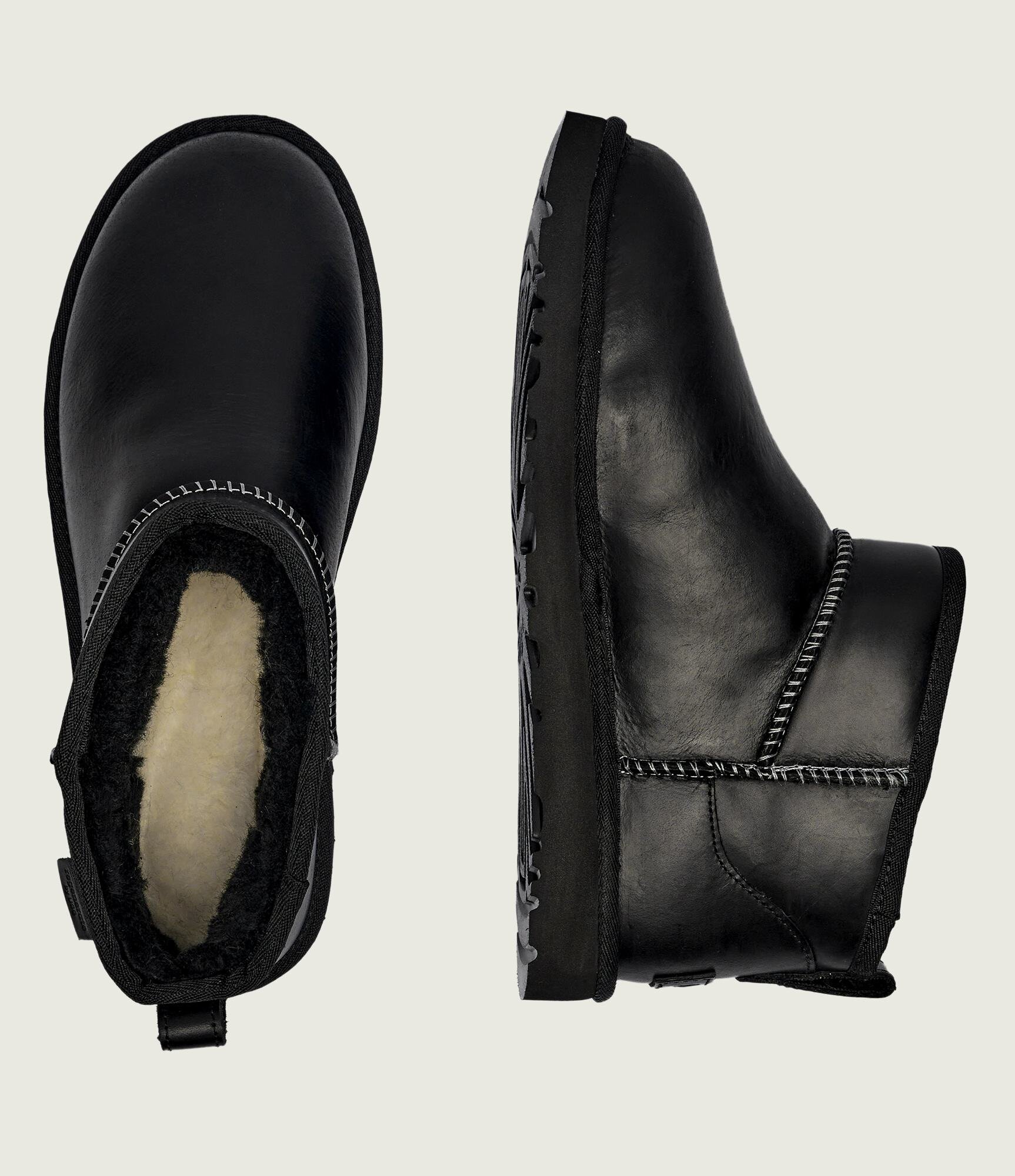 UGG Bocanci Classic Ultra Mini | piele