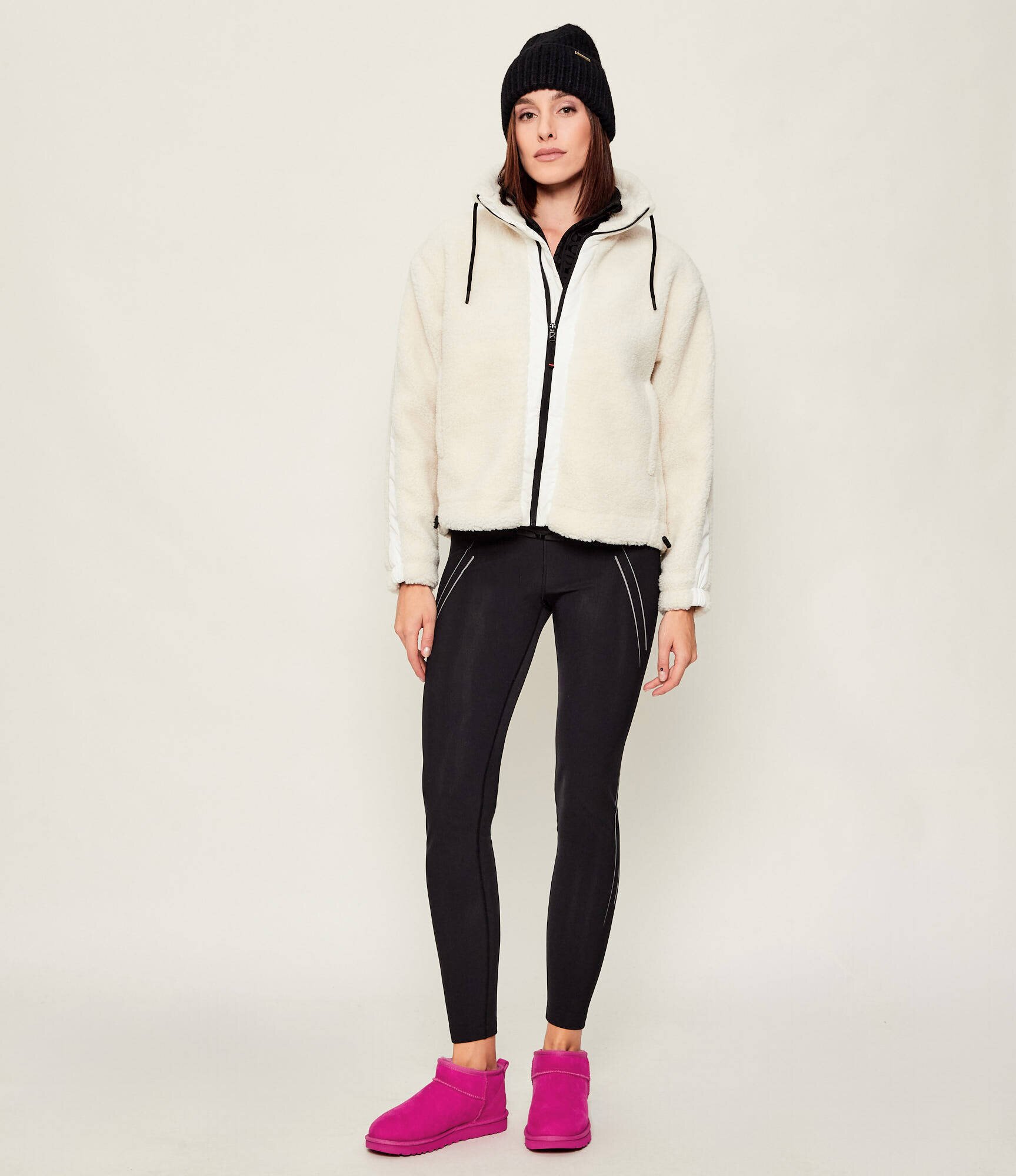 UGG Bocanci CLASSIC ULTRA MINI | piele întoarsă