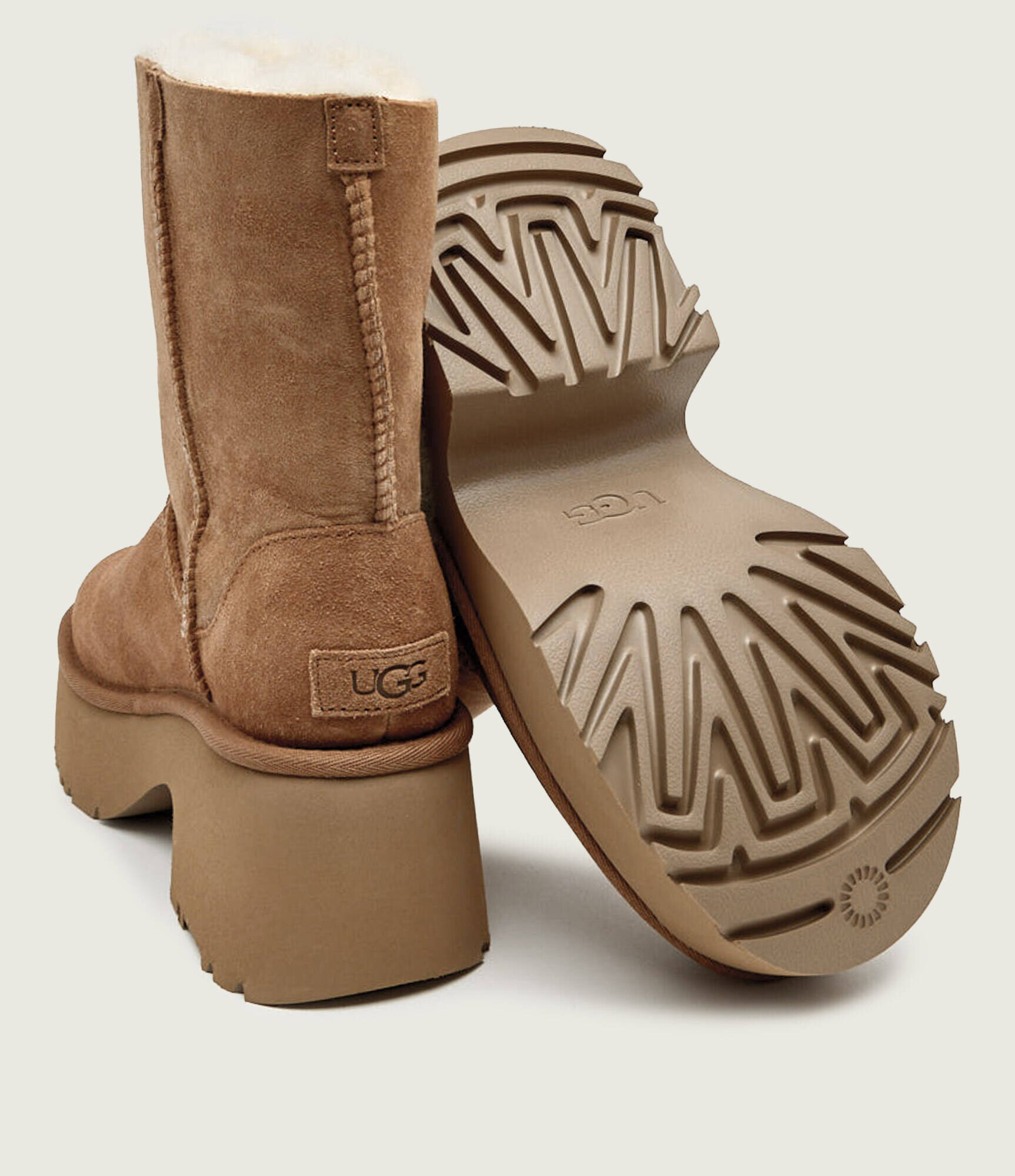 UGG Bocanci ESMEE | shearling | zamsz