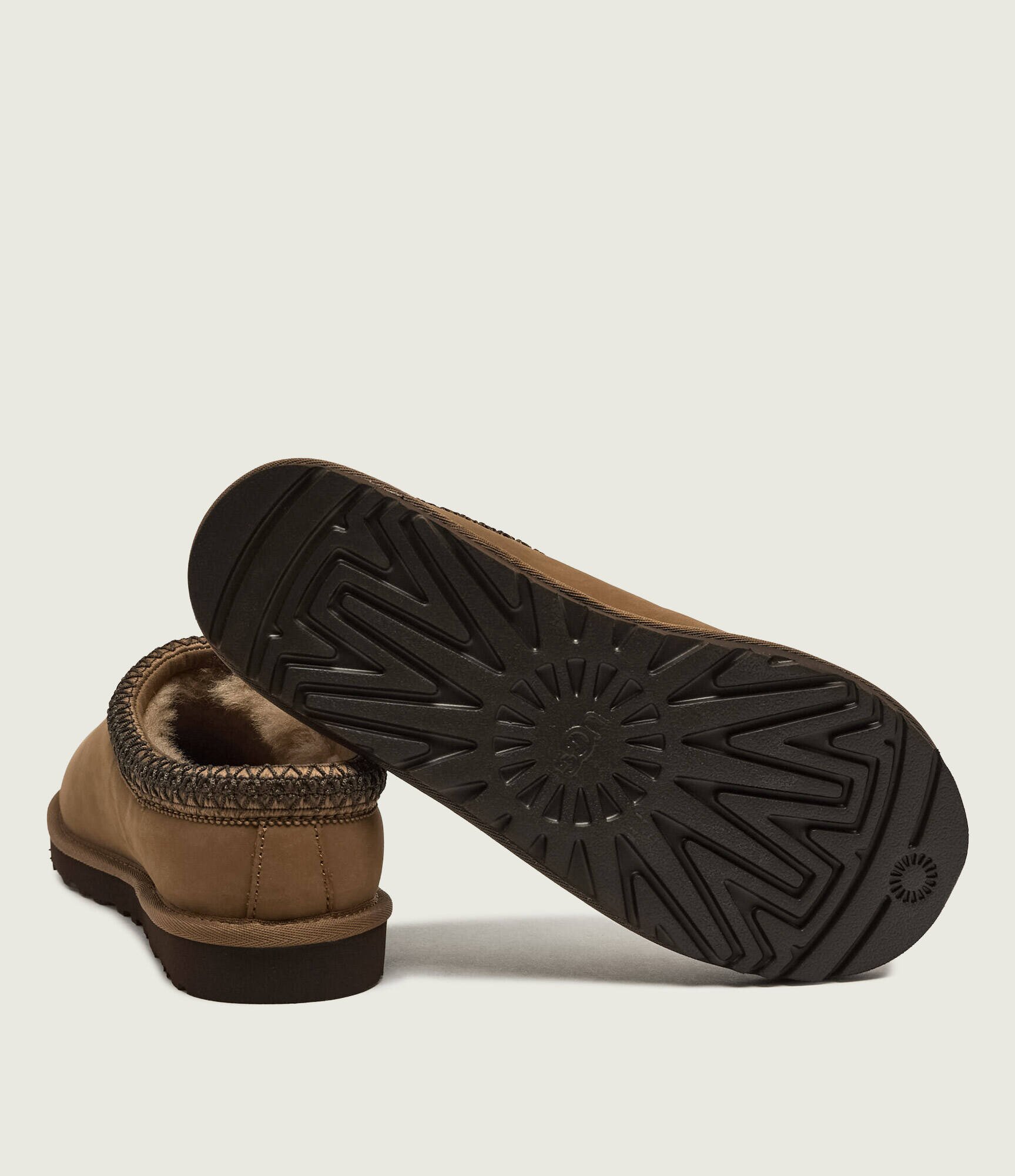 UGG Căptușite mules (încălțăminte) M Tasman II Nubuck | piele întoarsă (zamsz) | cu adaos de lână