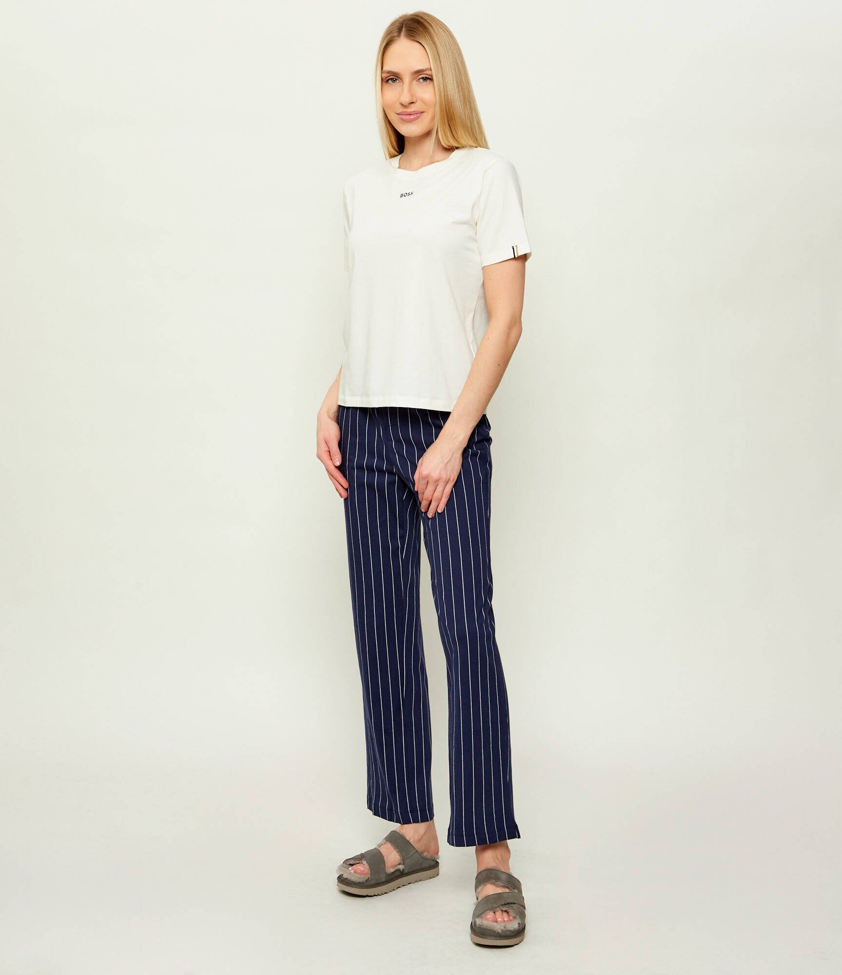 UGG Căptușite papuci de casă W Greenport Cross Strap Slide | piele întoarsă (zamsz) | cu adaos de lână