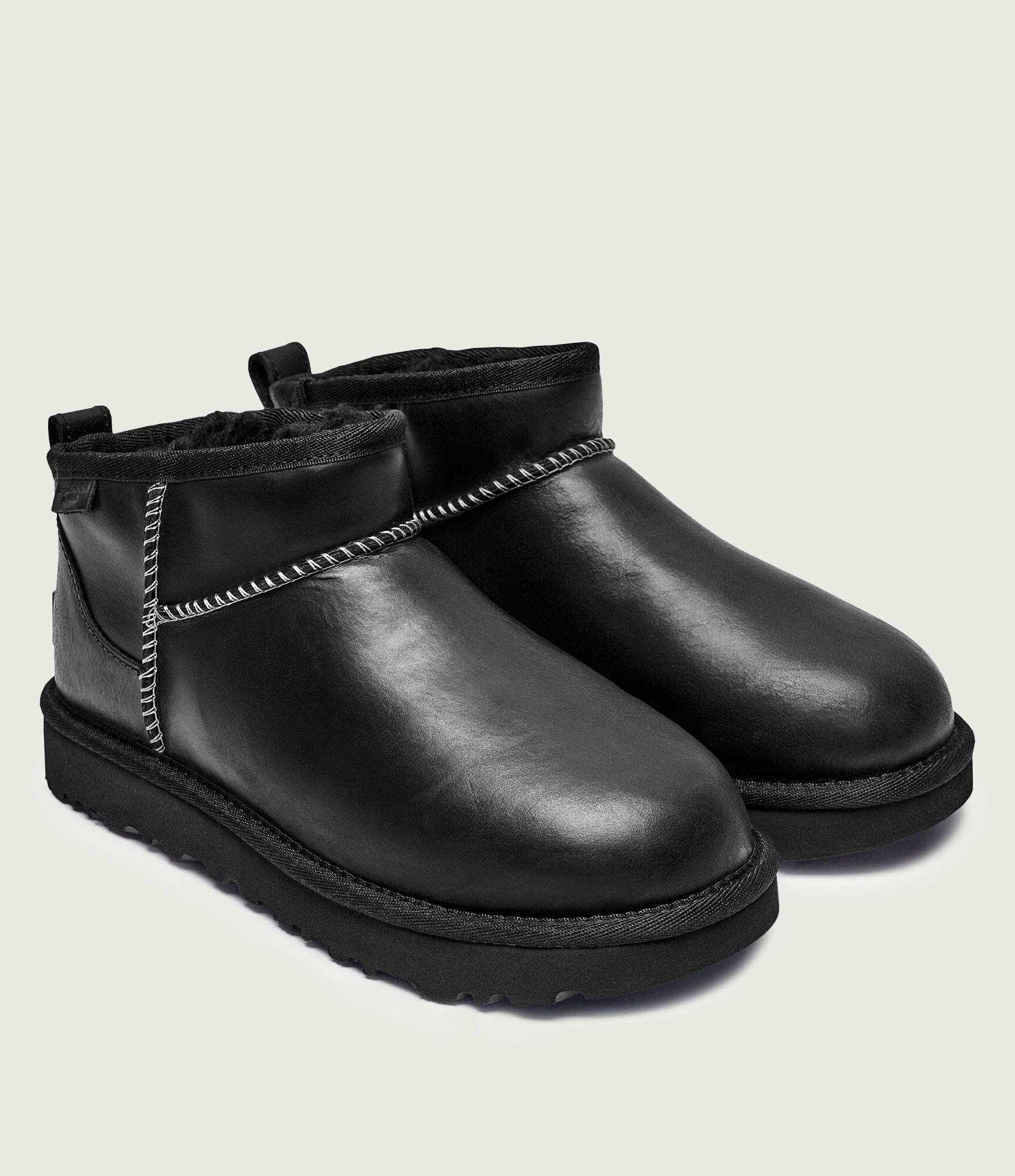UGG De piele bocanci Classic Ultra Mini cu adaos de lână
