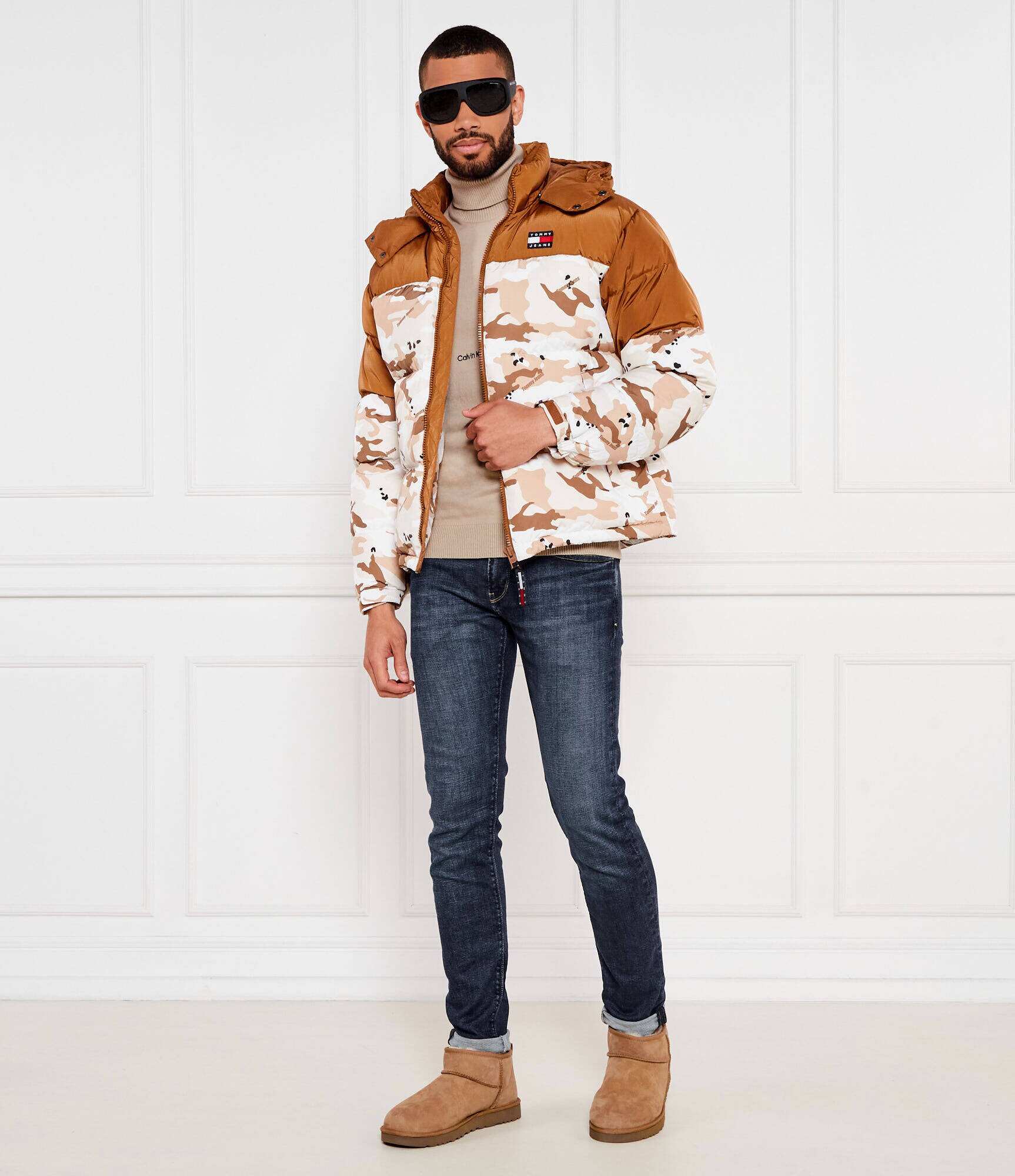 UGG De piele bocanci M CLASSIC ULTRA MINI