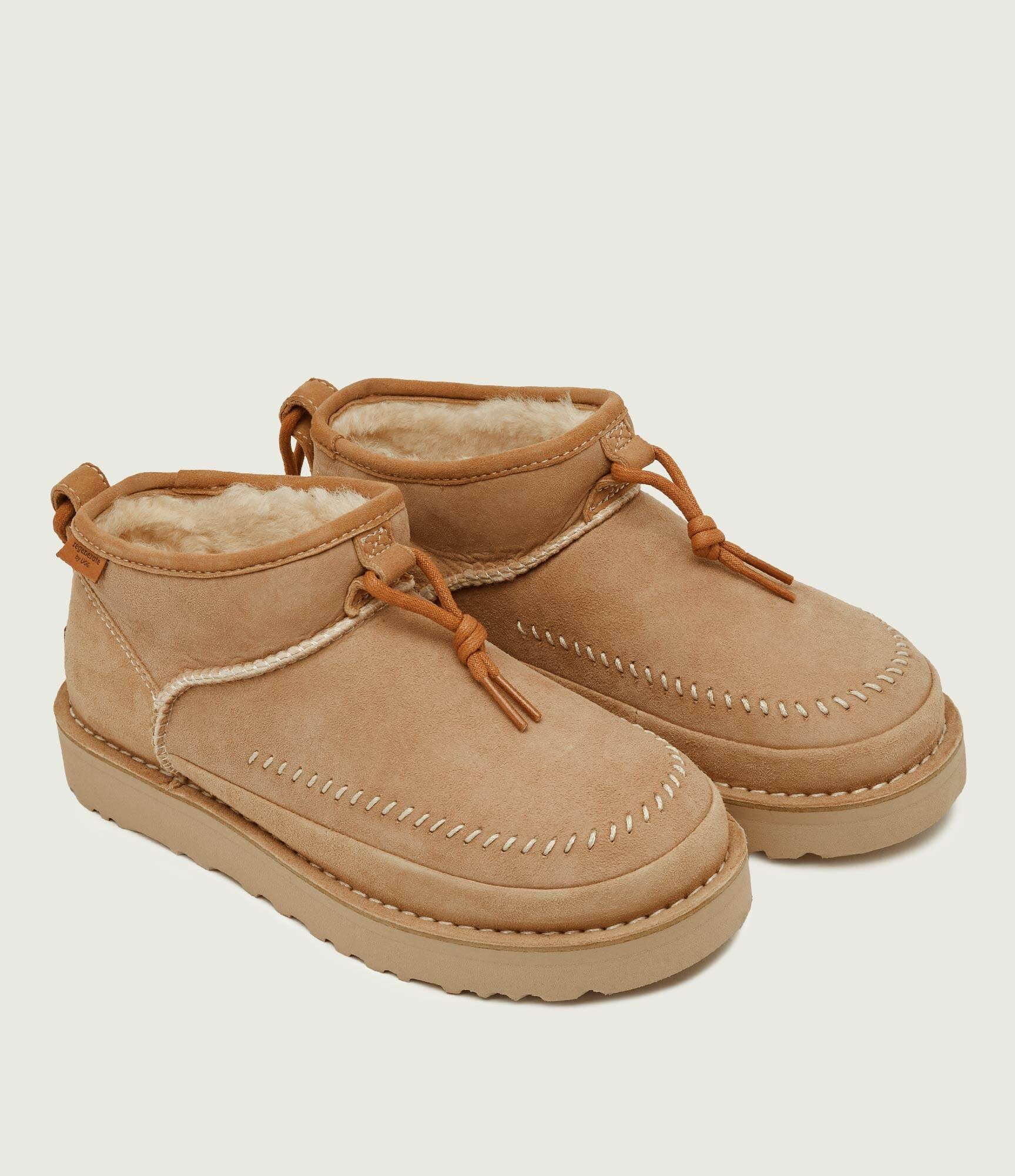 UGG De piele bocanci W ULTRA MINI CRAFTED REGENERATE cu adaos de lână