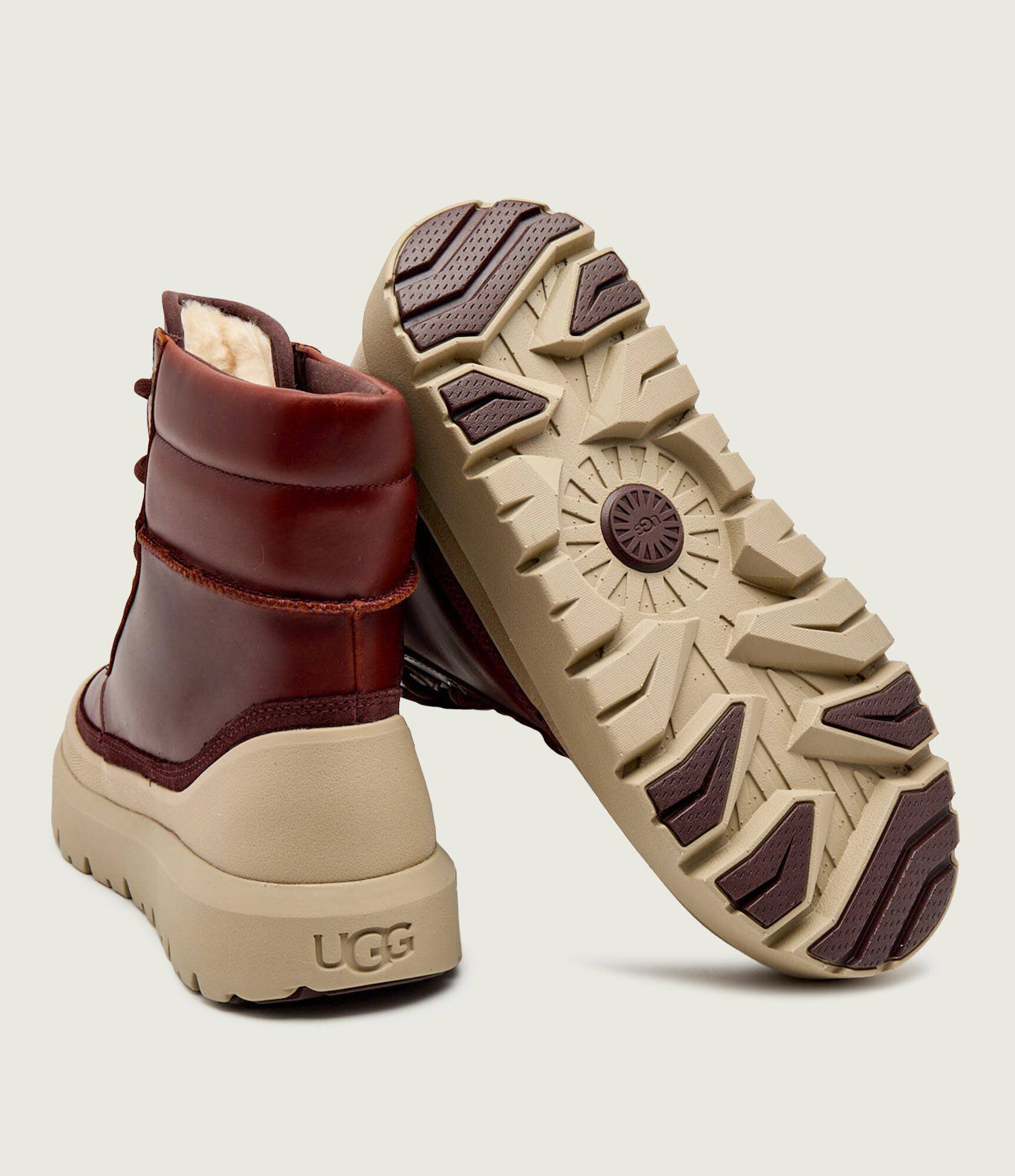 UGG De piele încălțăminte înaltă M NEUMEL HIGH WEATHER HYBRID cu adaos de lână