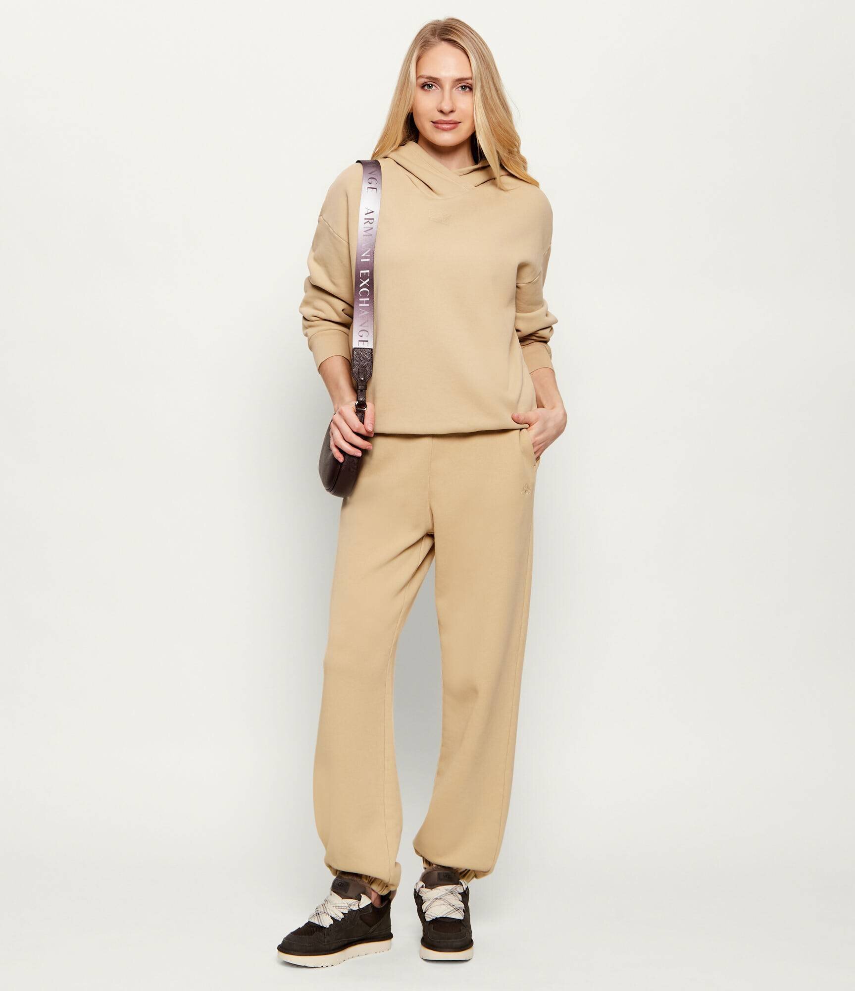 UGG Sneakers LOWMEL cu adaos de lână | shearling | piele întoarsă