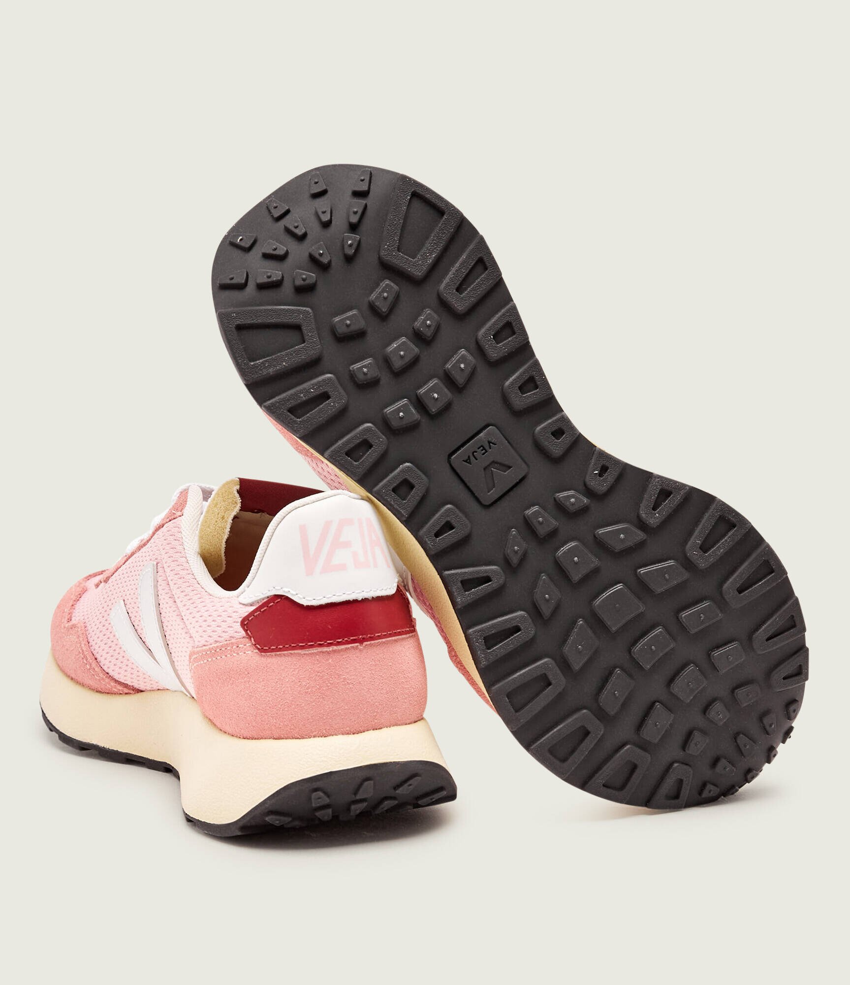 Veja Sneakers PAULISTANA | piele întoarsă