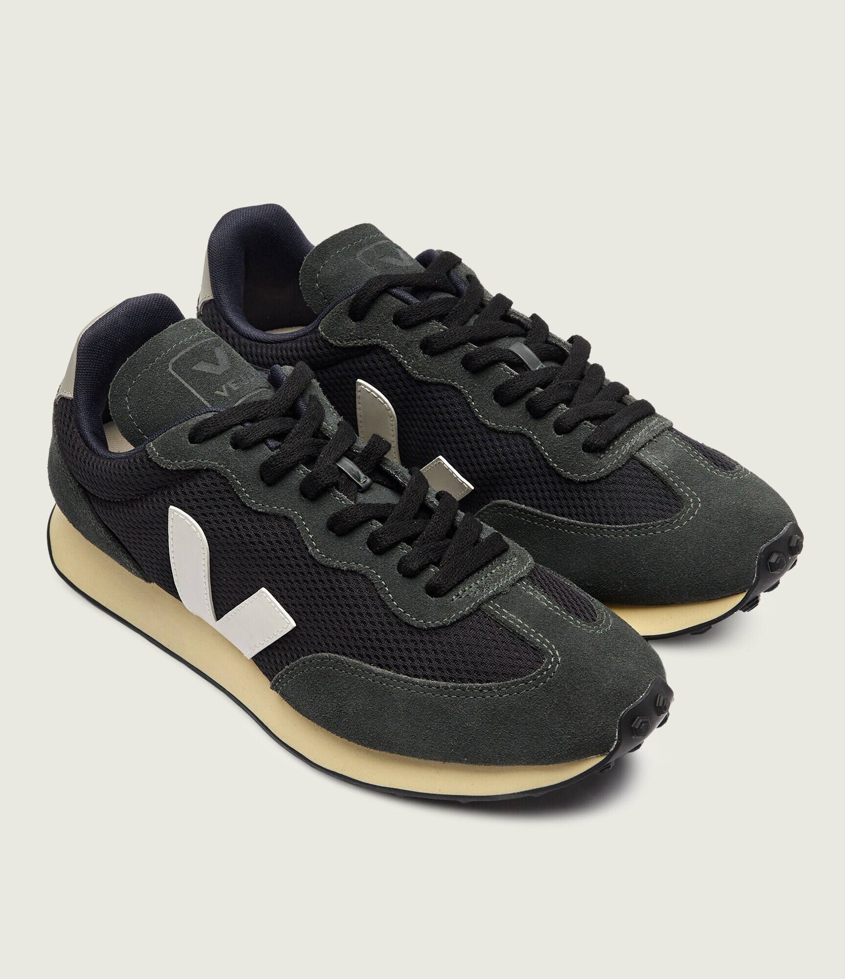 Veja Sneakers Rio Branco cu adaos de piele