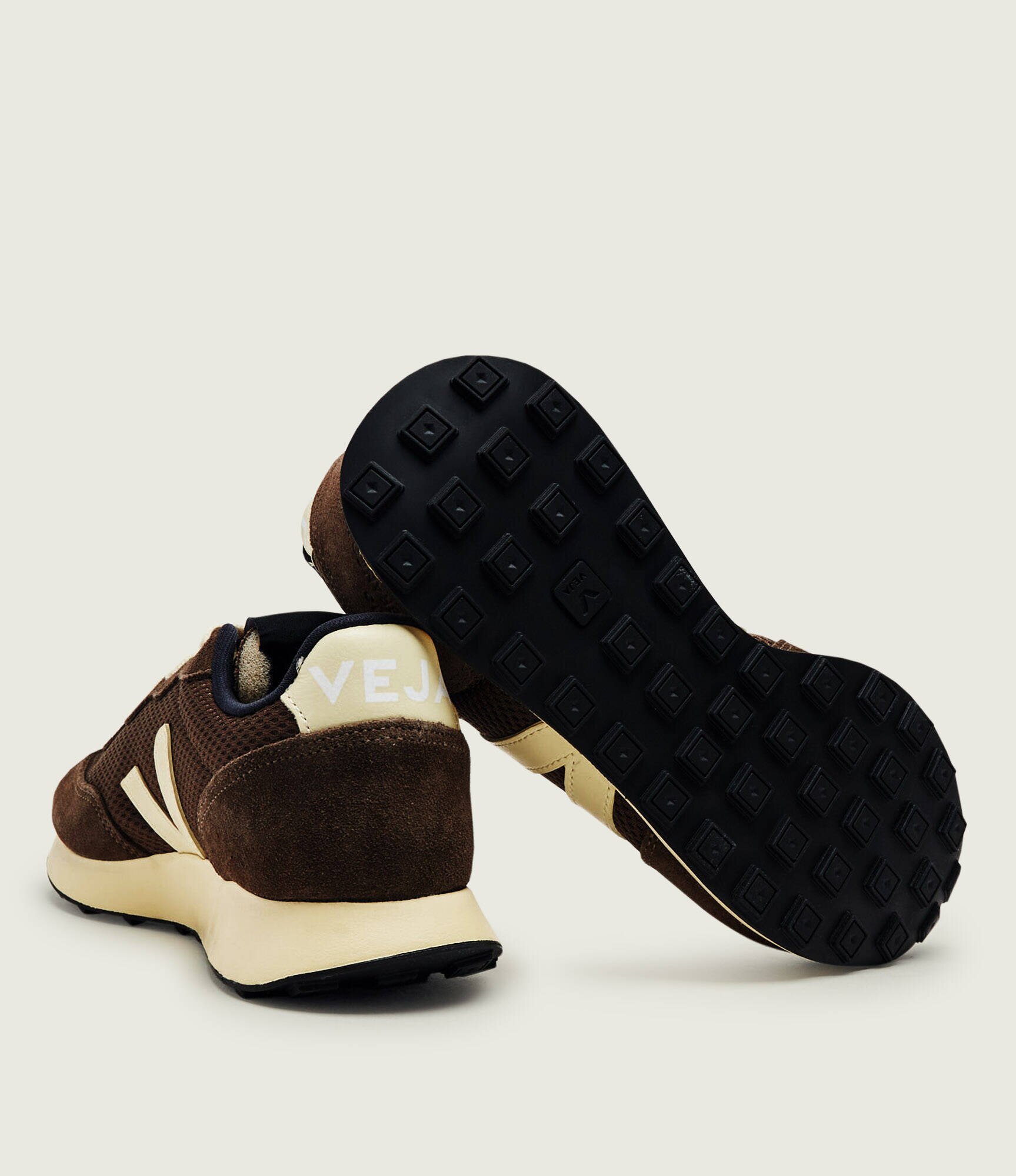 Veja Sneakers Rio Branco II Alveomesh | piele întoarsă