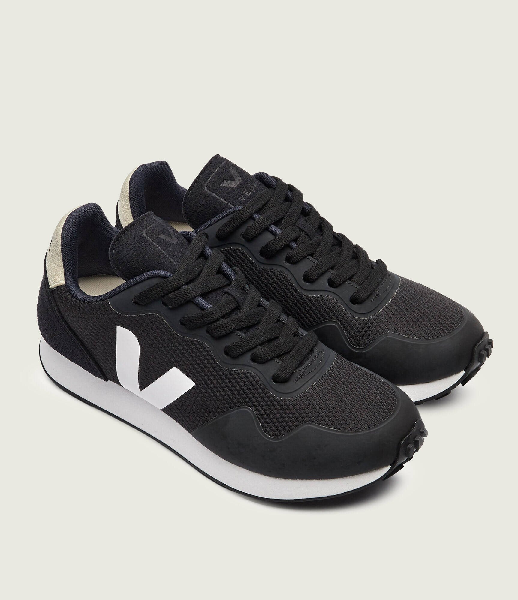 Veja Sneakers SDU-B