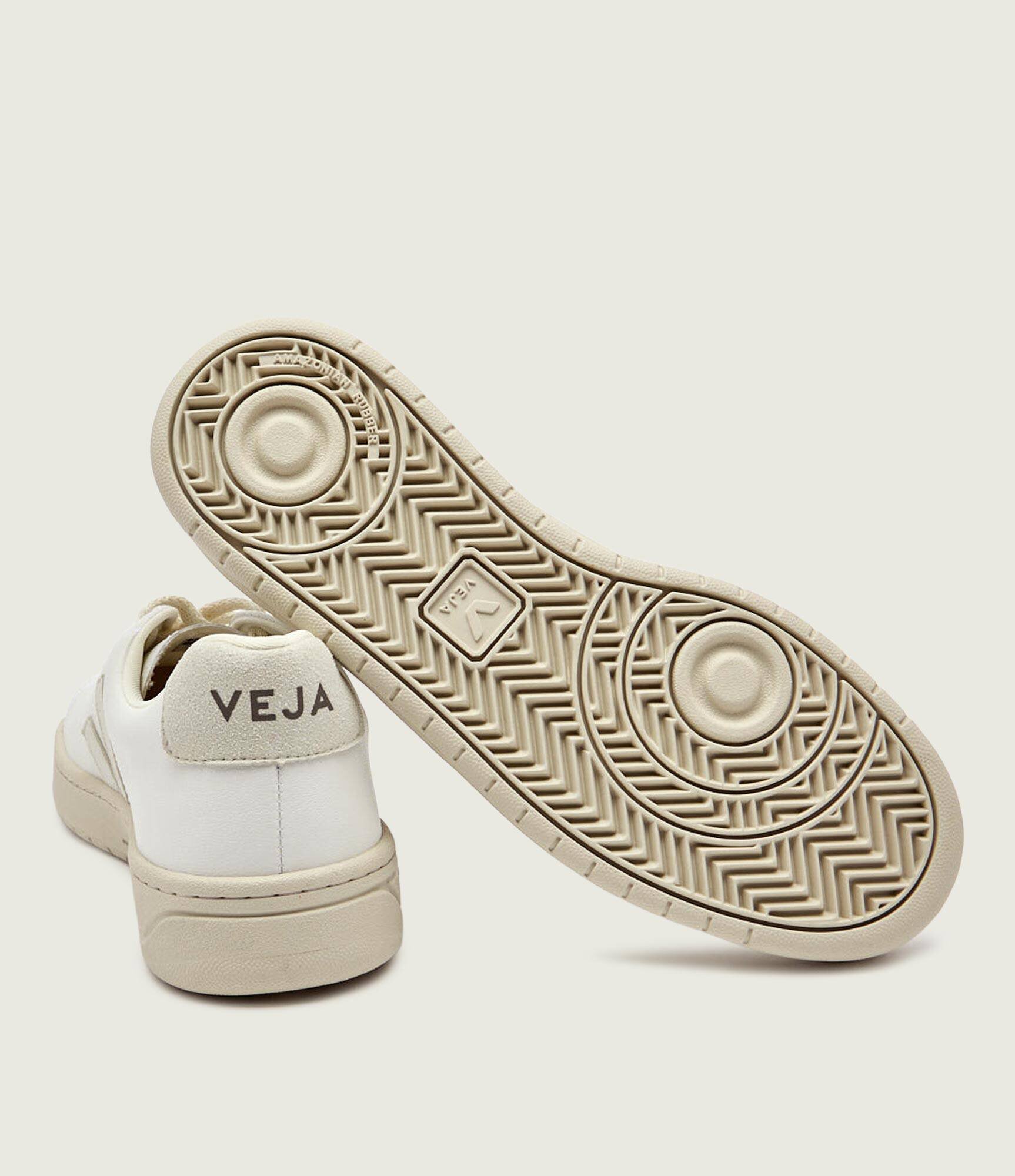 Veja Sneakers URCA CWL
