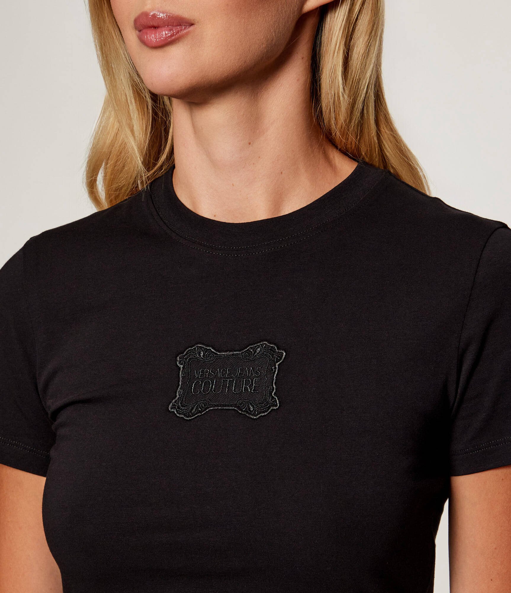 Versace Jeans Couture Tricou BAROQUE | Cropped Fit