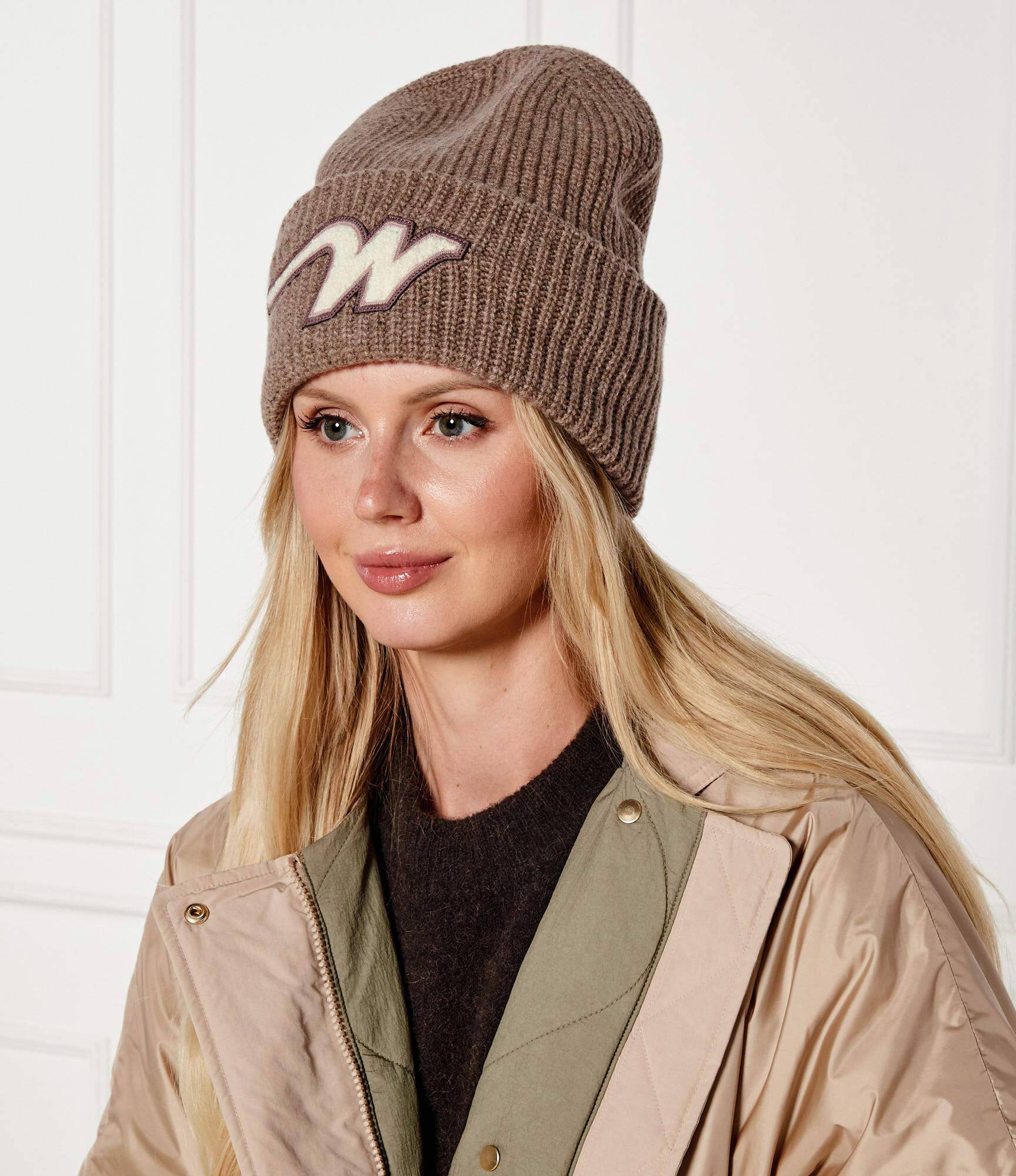 Weekend MaxMara De lână căciulă ALBEN