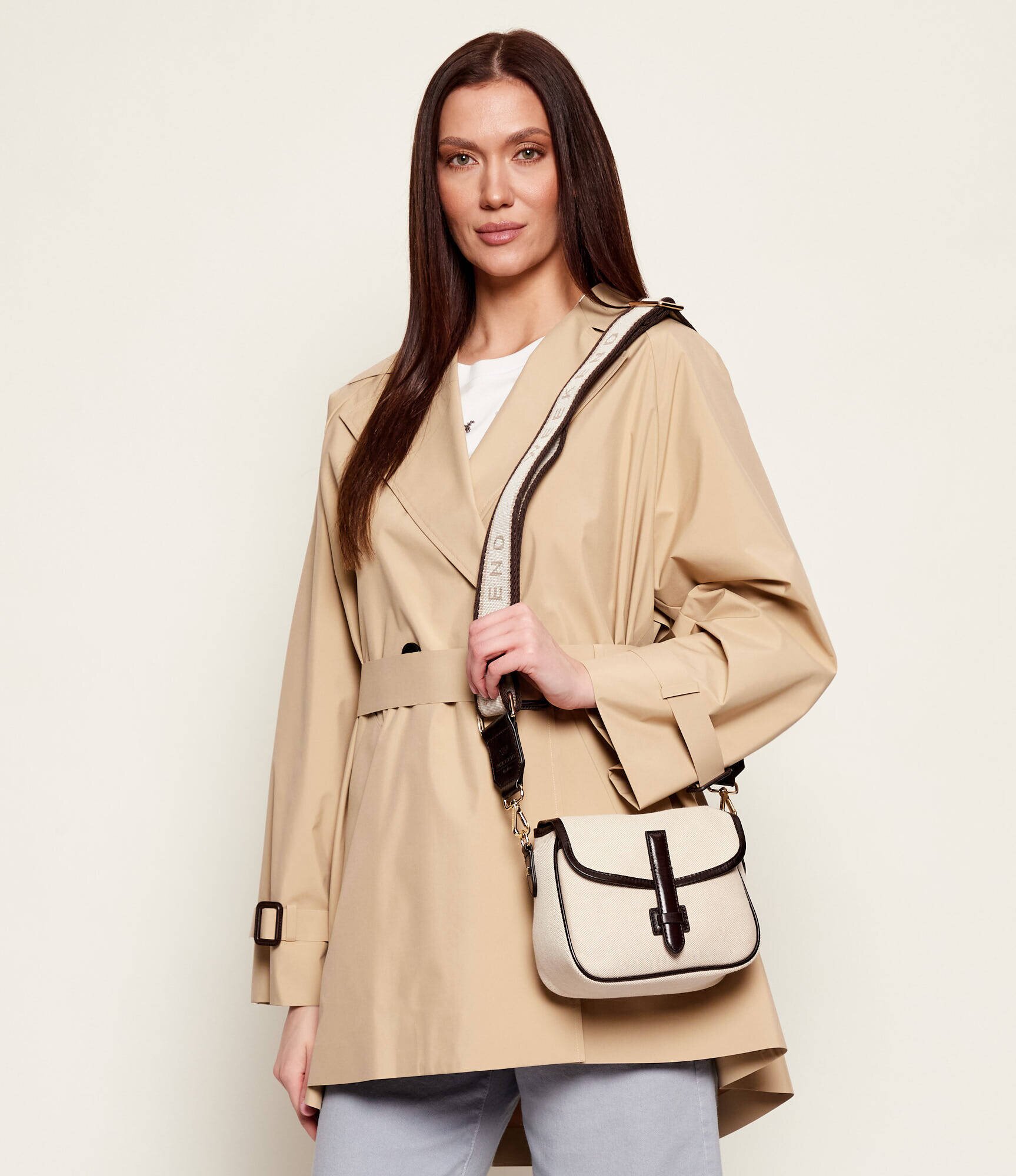 Weekend MaxMara Geantă poștaș Wkagap cu adaos de piele