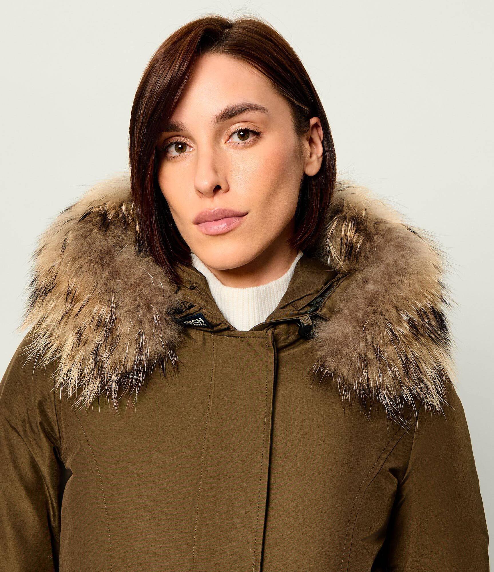 Woolrich De puf geacă parka Artic Raccoon | regular fit