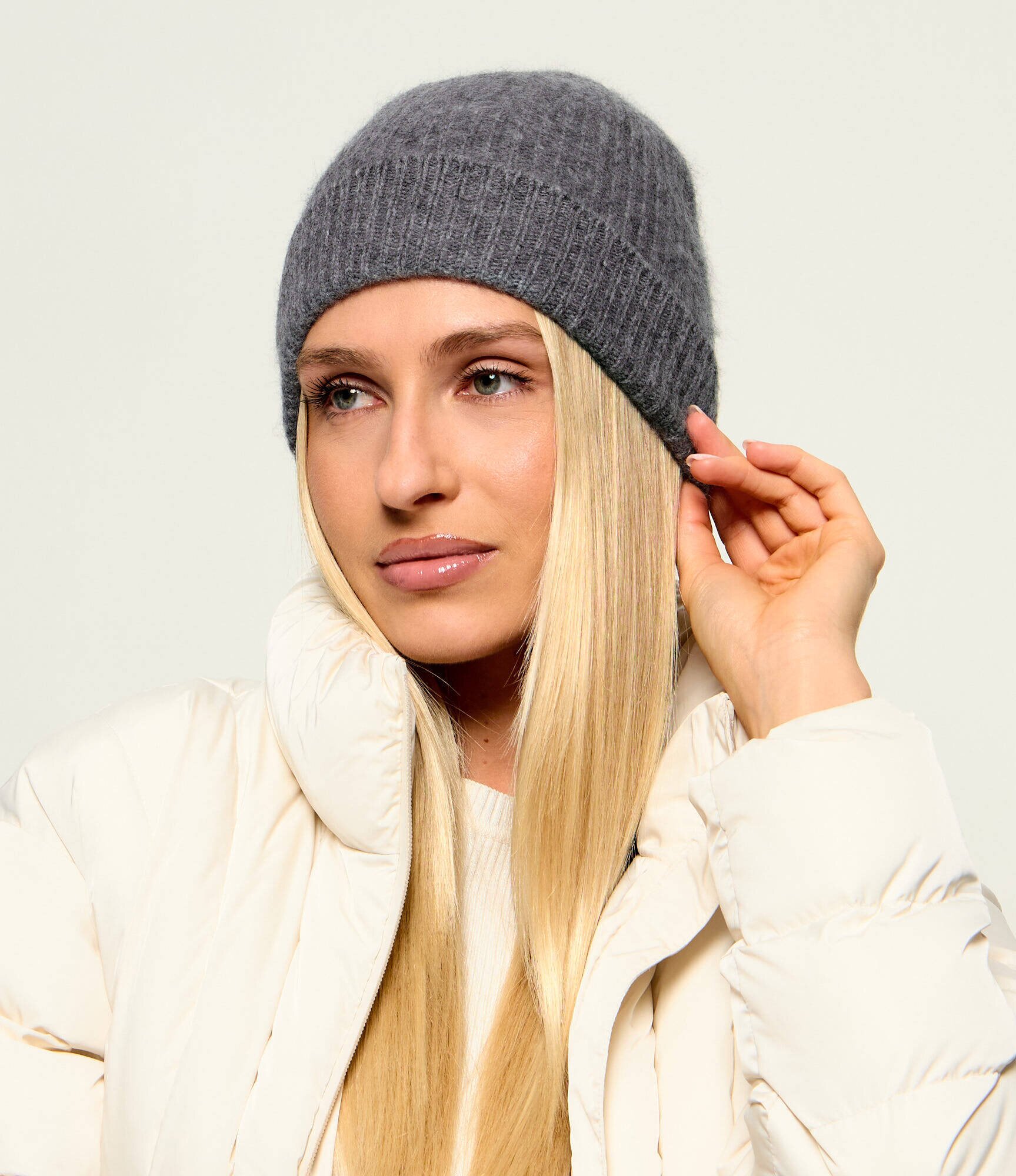 Zadig & Voltaire De lână căciulă Beny | cu adaos de mătase și cașmir
