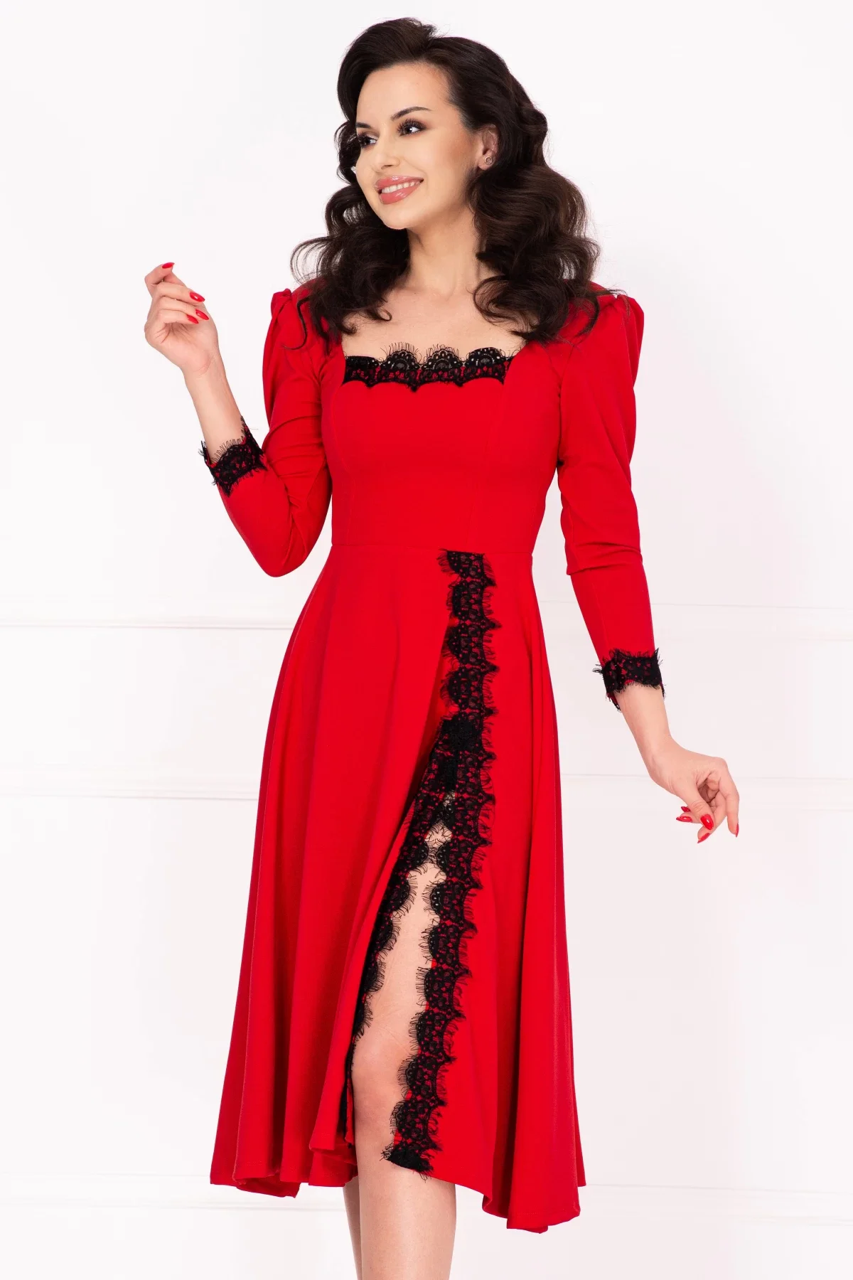 Chanttal Rochie de ocazie midi rosie Jade in clos cu insertii de dantela
