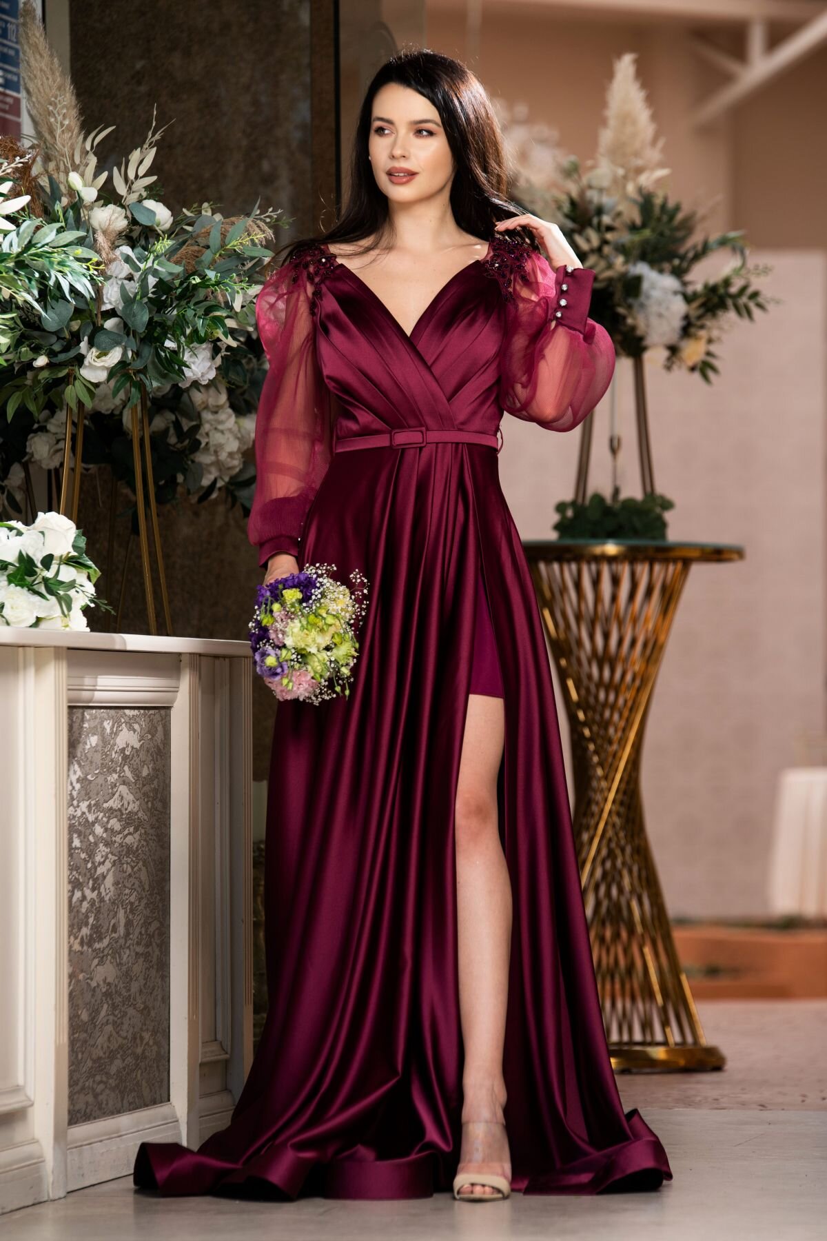 Chanttal Rochie de seara Eliana magenta satinata cu aplicatii pretioase