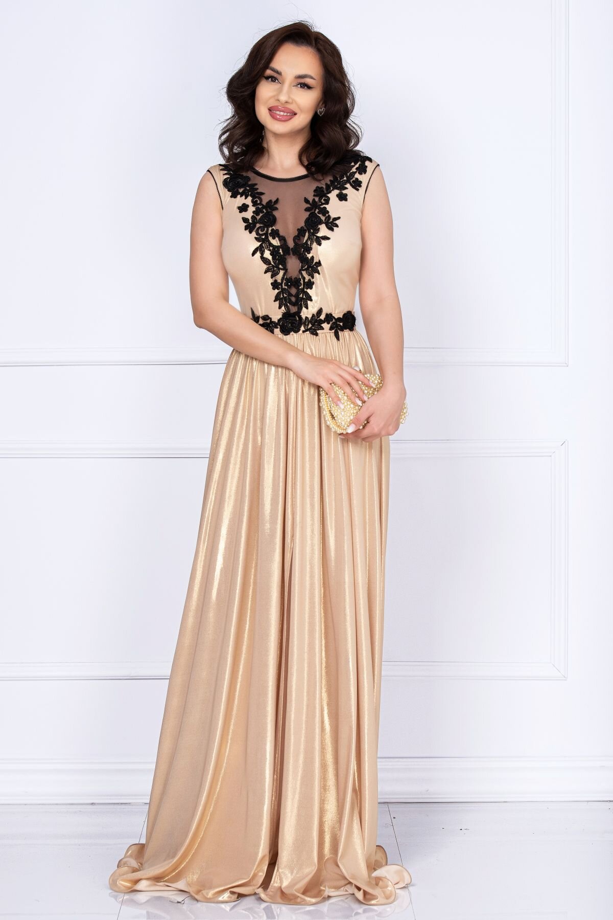 Chanttal Rochie de seara Ginette gold peliculizata cu broderie aplicata