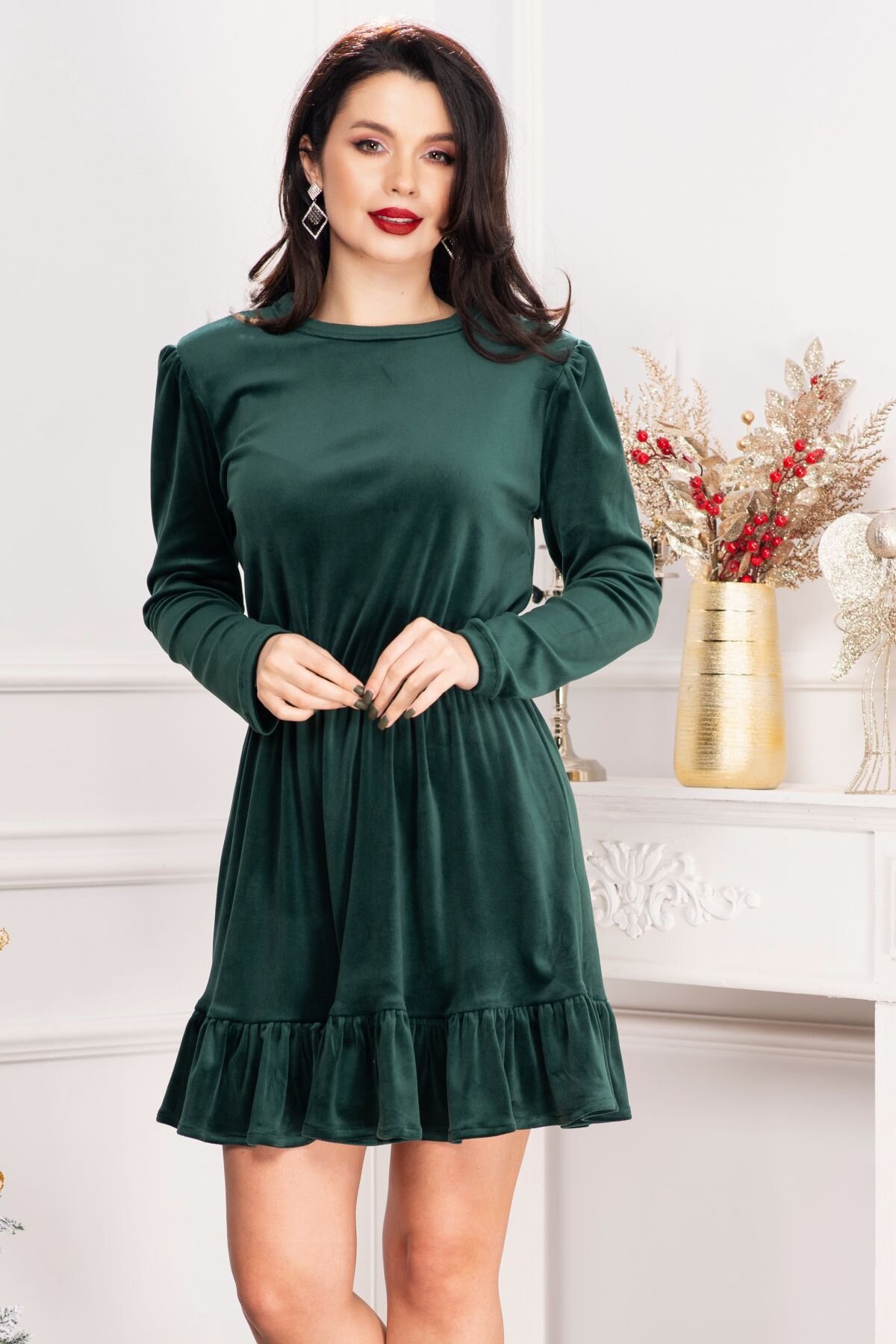 Chanttal Rochie de zi Cherry din catifea verde cu volanas