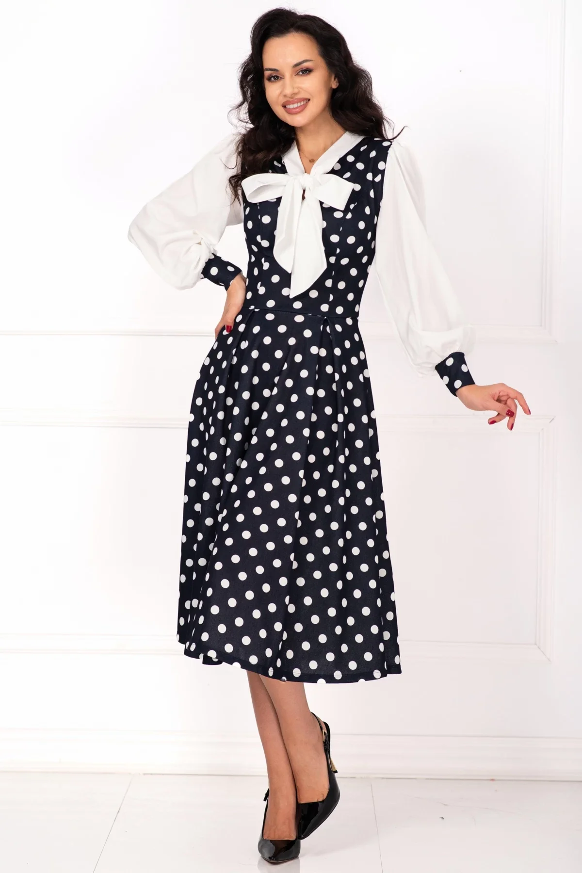 Chanttal Rochie de zi midi bleumarin cu buline Avelina in clos