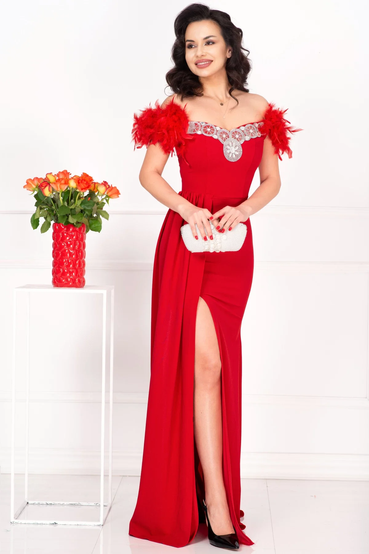 Chanttal Rochie eleganta lunga rosie tip sirena Alissa cu fulgi si trena
