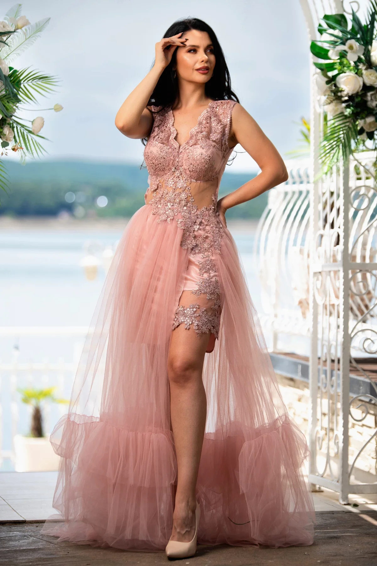 Chanttal Rochie printesa Amaris roz cu dantela si tulle