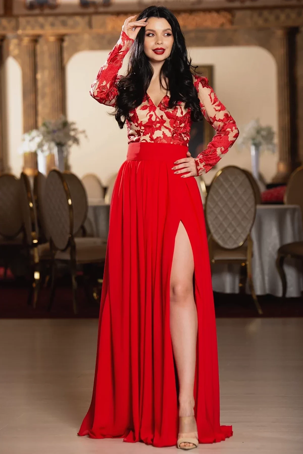 Chanttal Rochie rosie de seara eleganta Georgia cu broderie deosebita