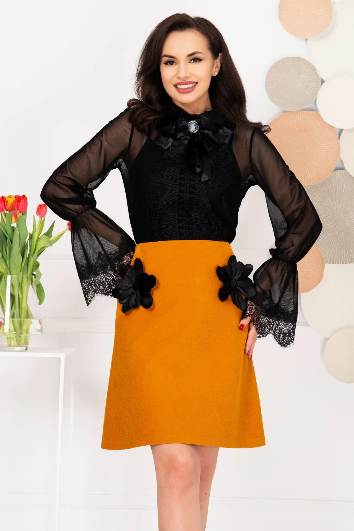 Effect Fusta in clos mustar cu flori 3D handmade