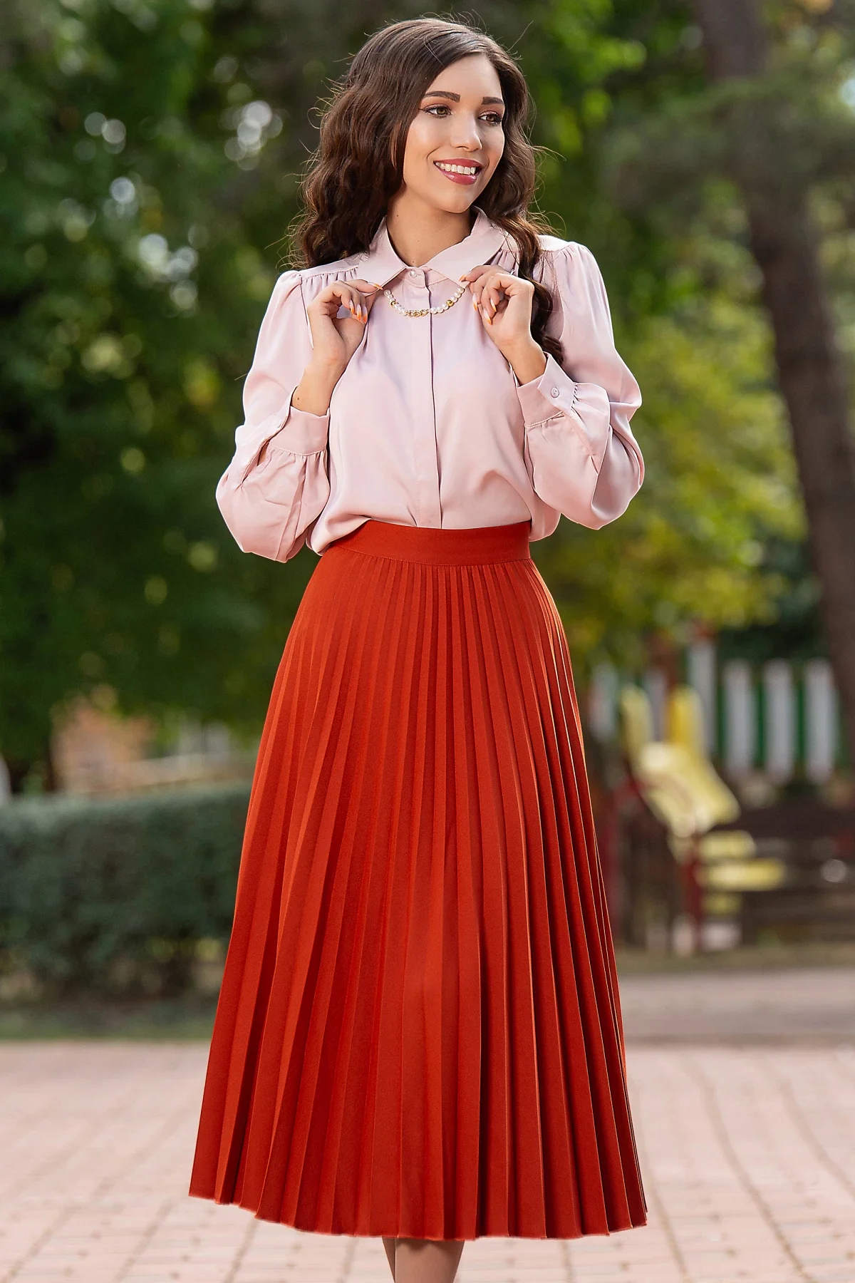 Ella Collection Camasa dama office rose cu colier auriu din perle