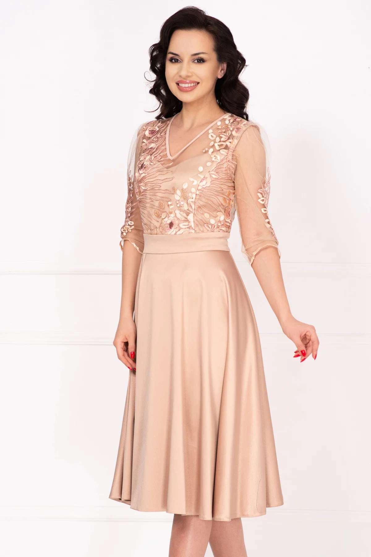 Ella Collection Rochie de ocazie eleganta bej Cristina cu bust brodat