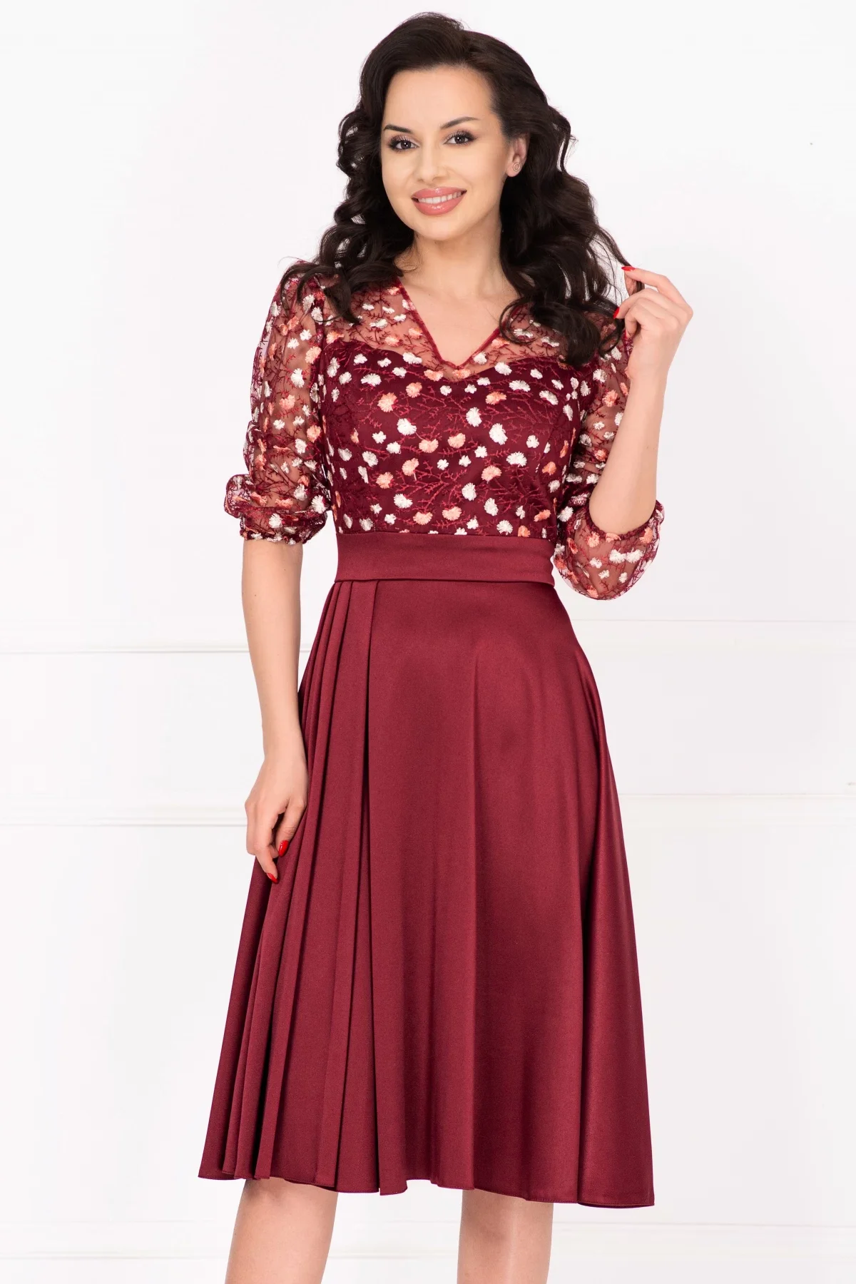 Ella Collection Rochie de ocazie eleganta bordo Cristina cu bust brodat