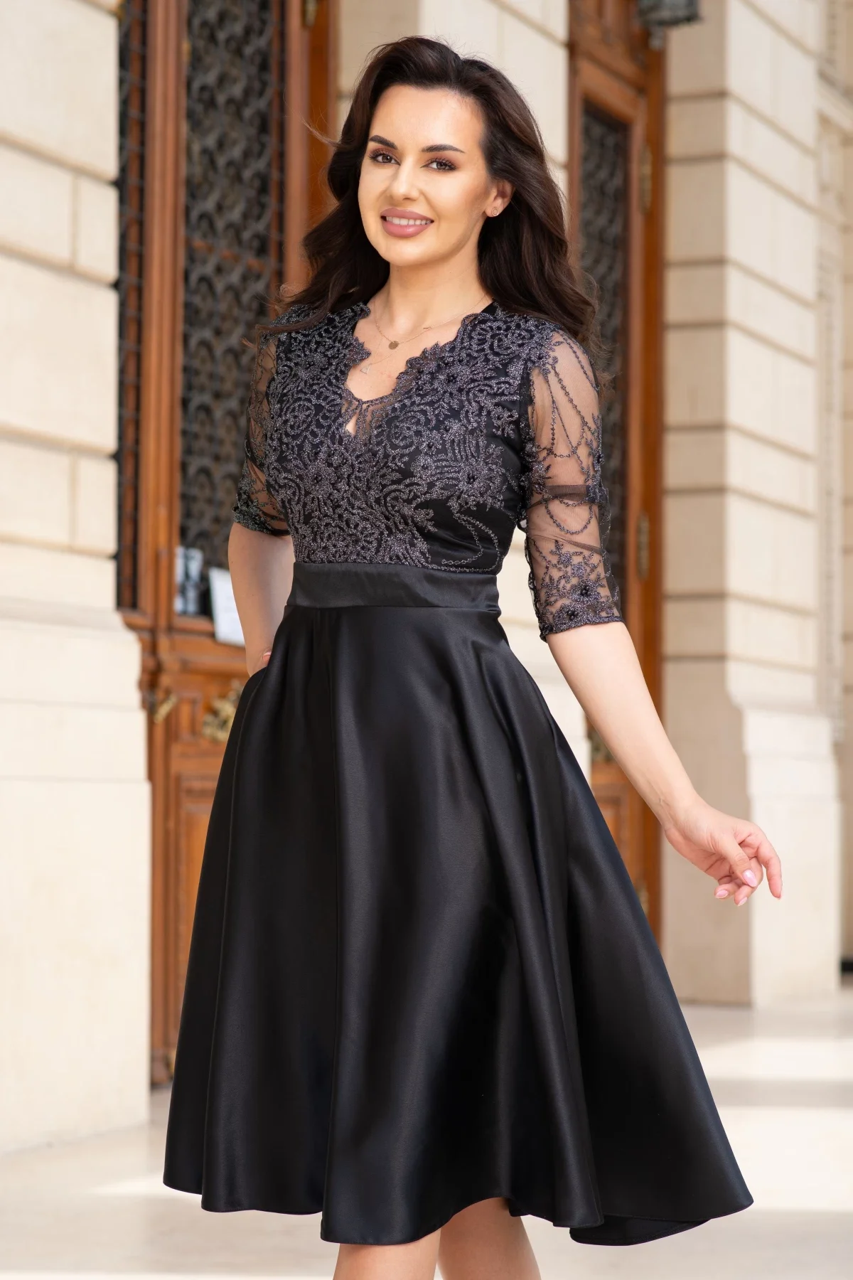 Ella Collection Rochie de ocazie midi neagra Lucrezia din tafta cu broderie