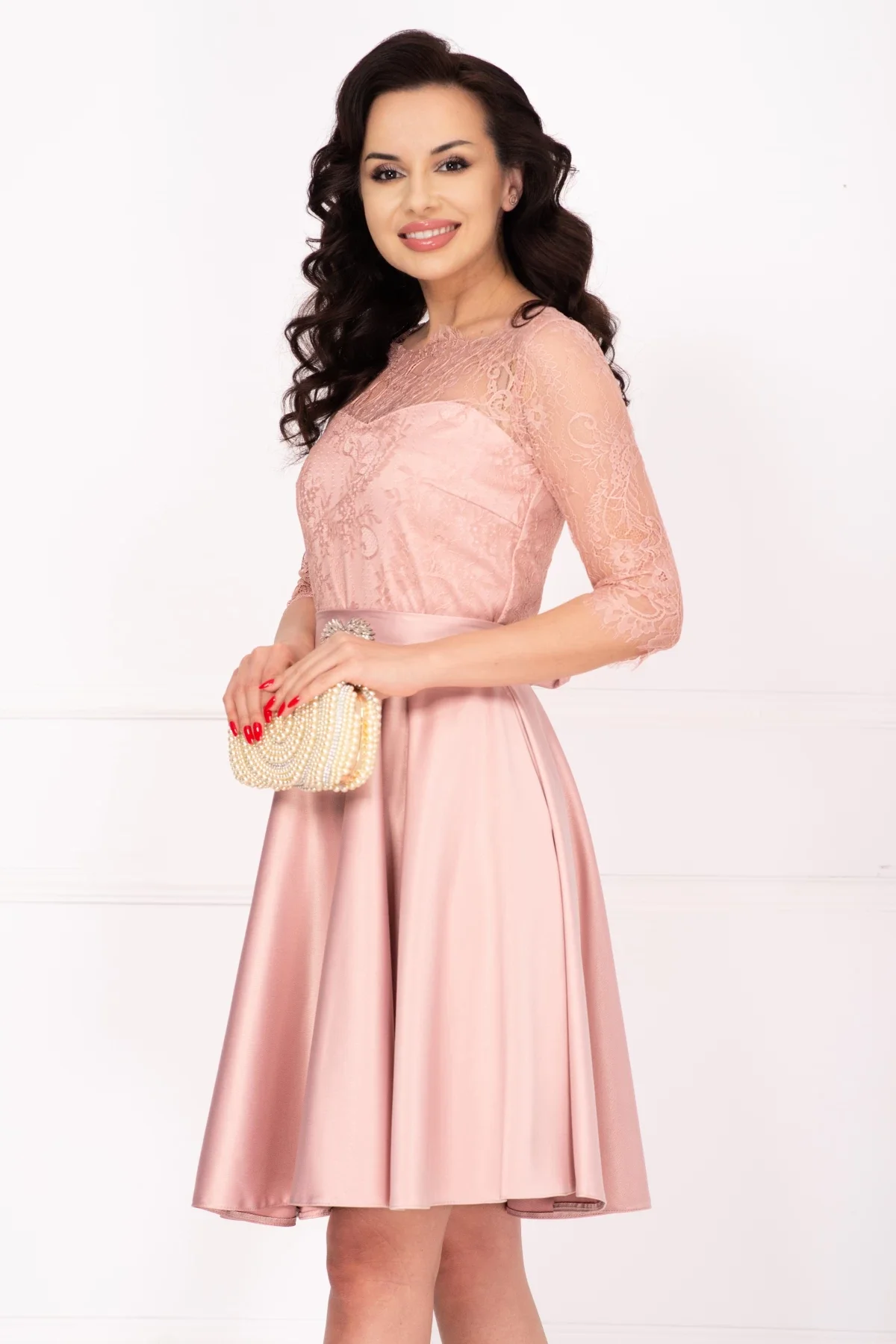 Ella Collection Rochie de ocazie roz in clos Alison cu maneci din dantela