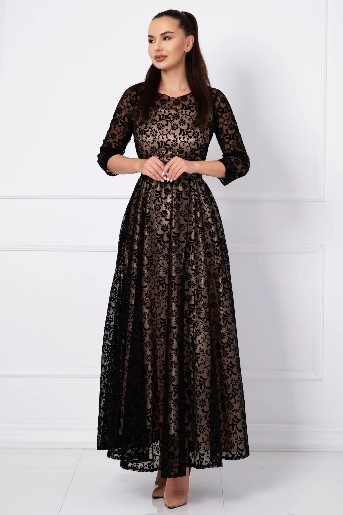 Ella Collection Rochie de seara lunga Francesca cu model floral din catifea si dublura bej