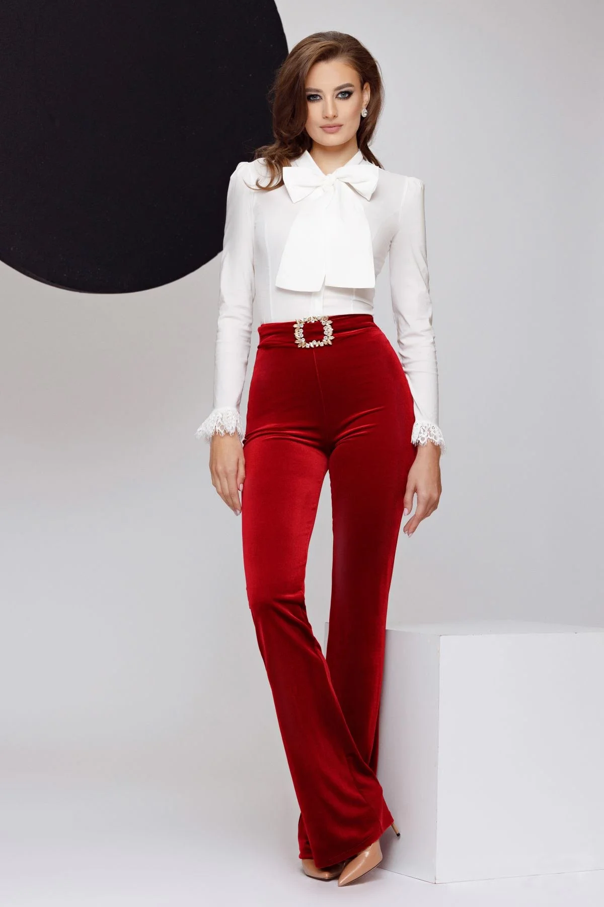Fofy Pantaloni dama eleganti bordo din catifea cu catarama cu cristale