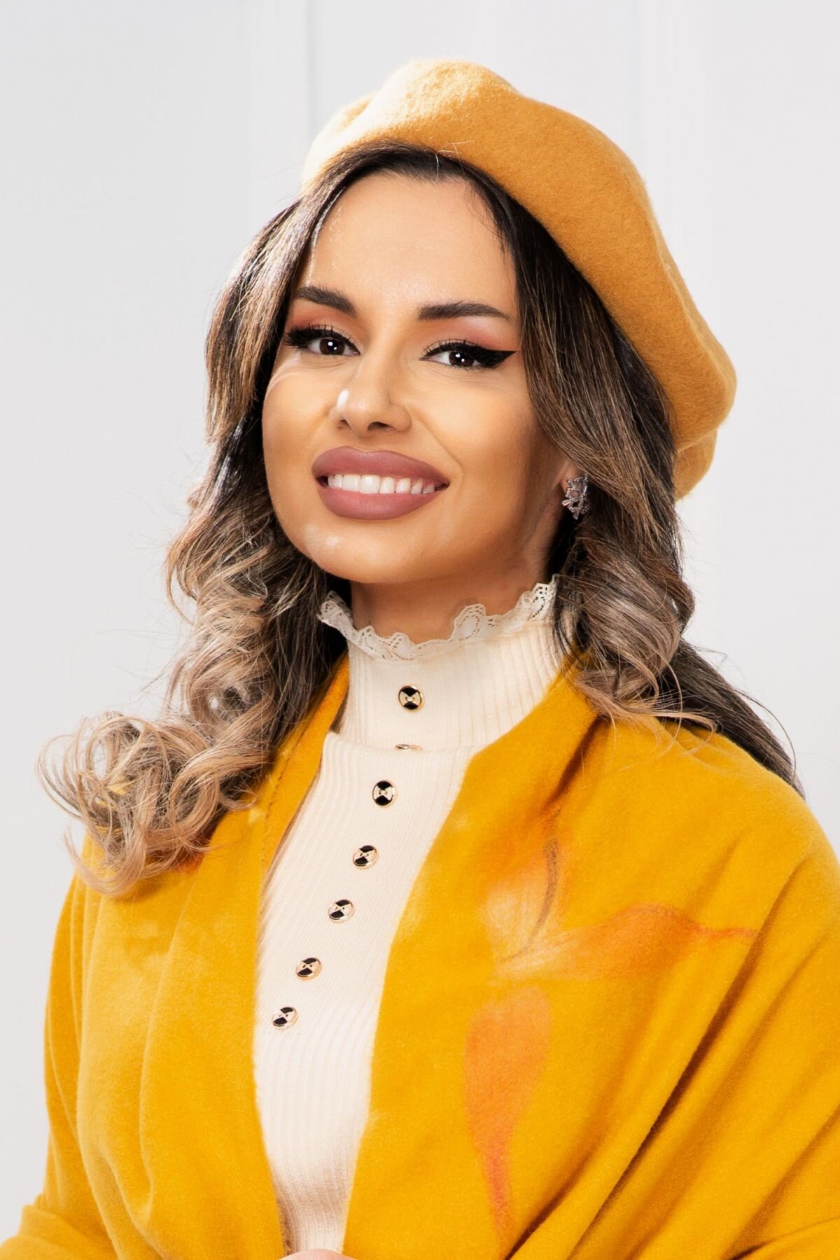 InPuff Basic Bereta dama chic mustar