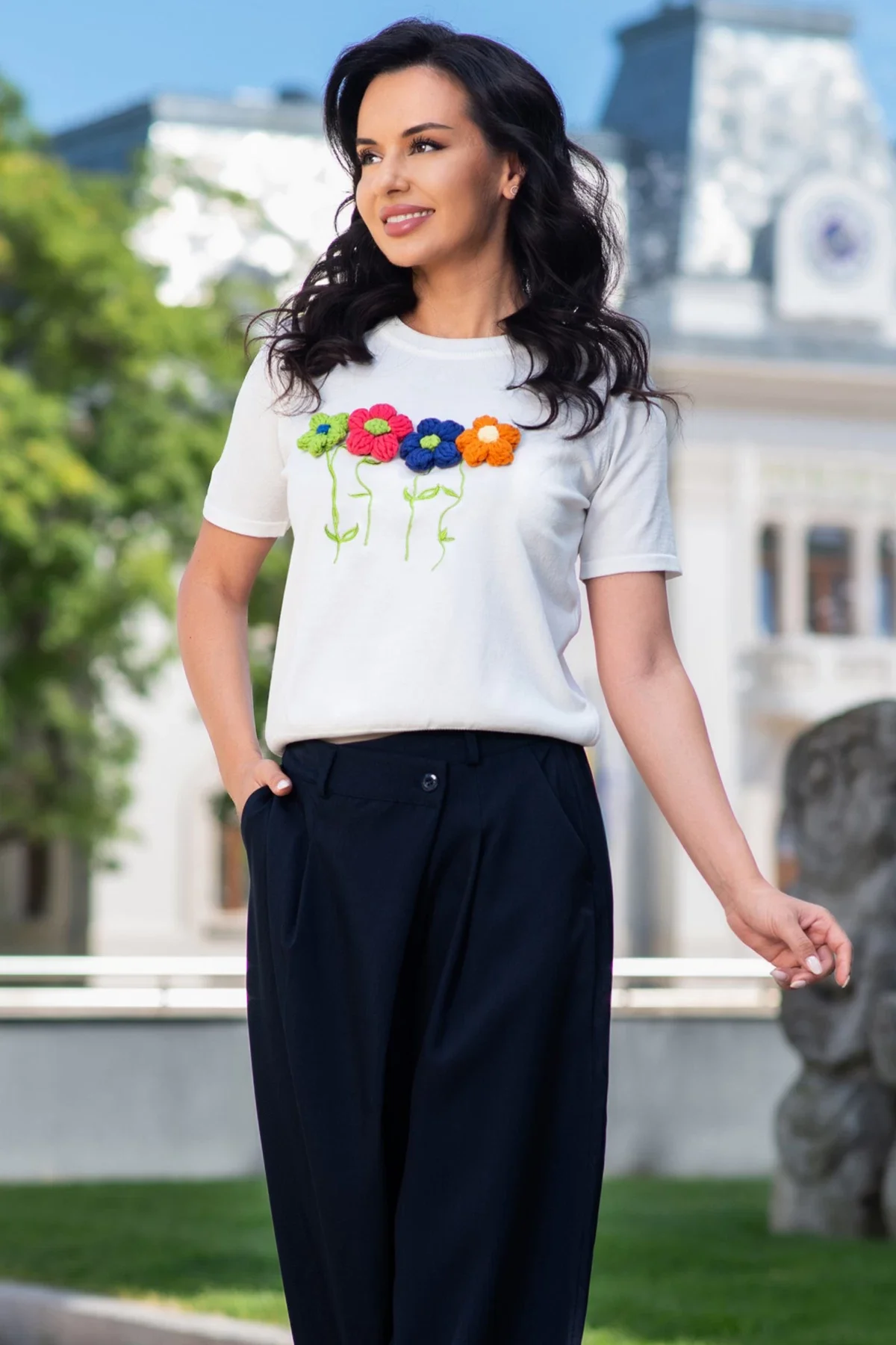 InPuff Basic Bluza casual chic alba cu flori 3D brodate